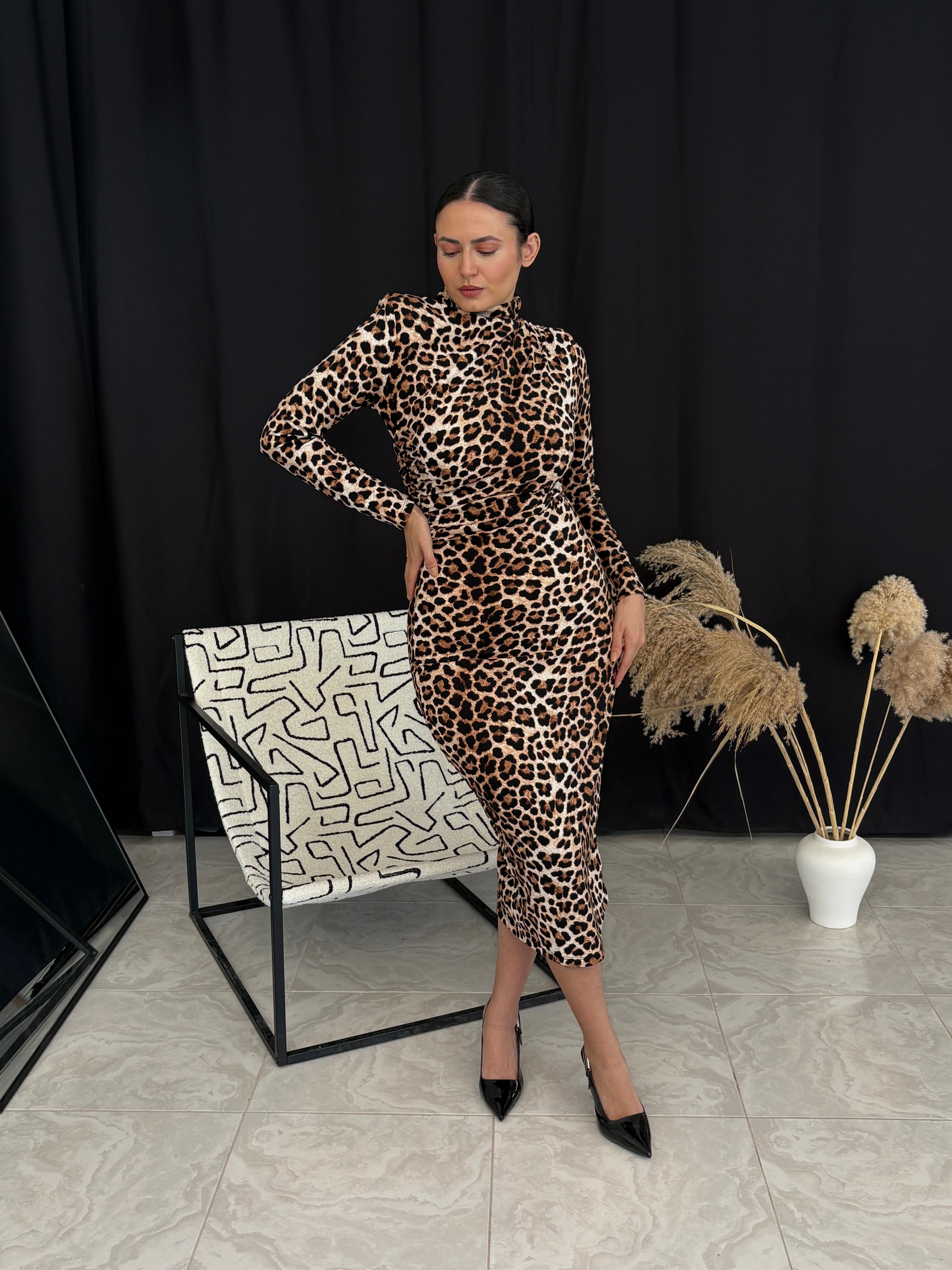 Leopar Desenli Elbise