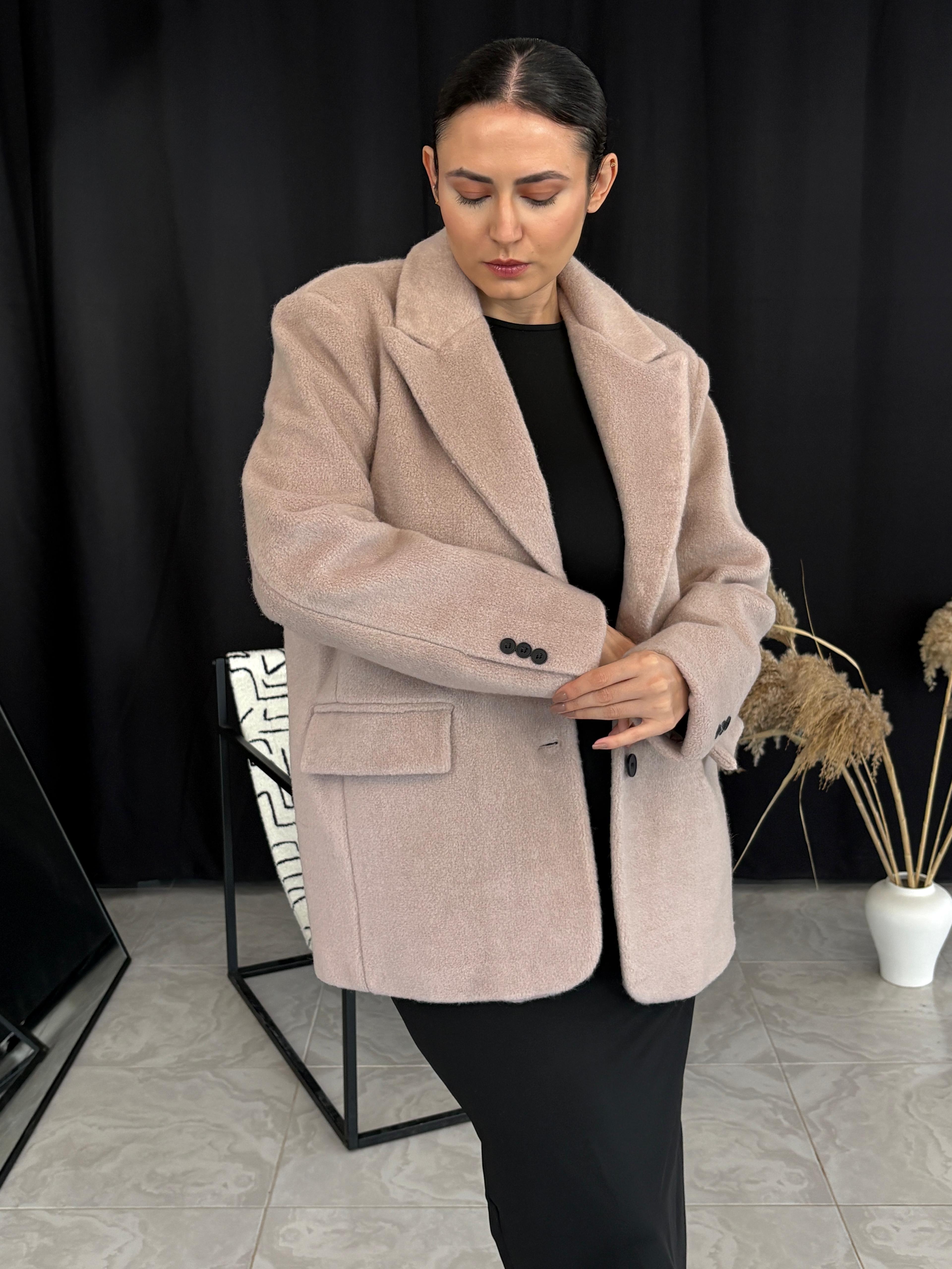  Yumuşak Dokulu Blazer Ceket