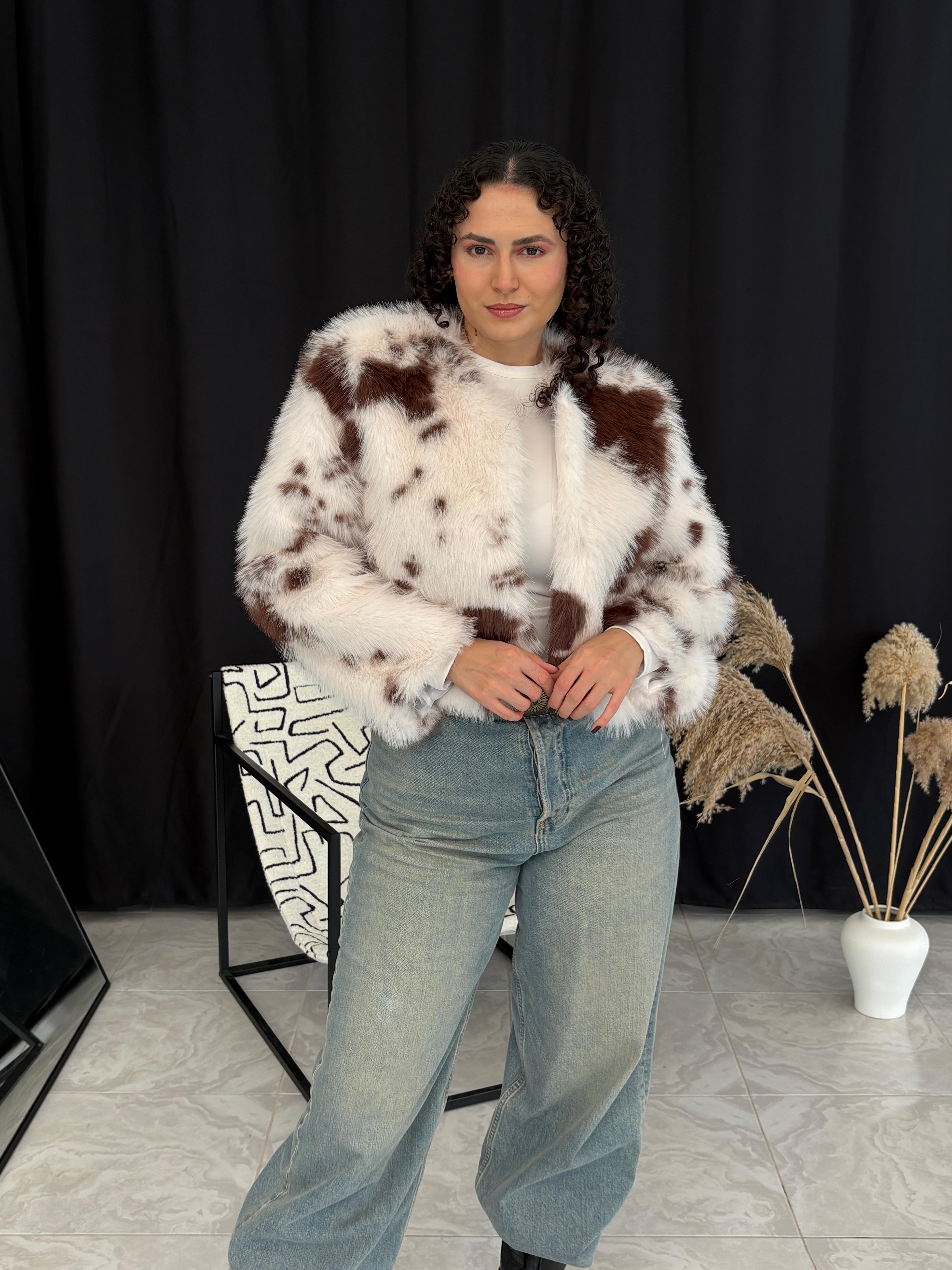 Animal Desenli Kürk