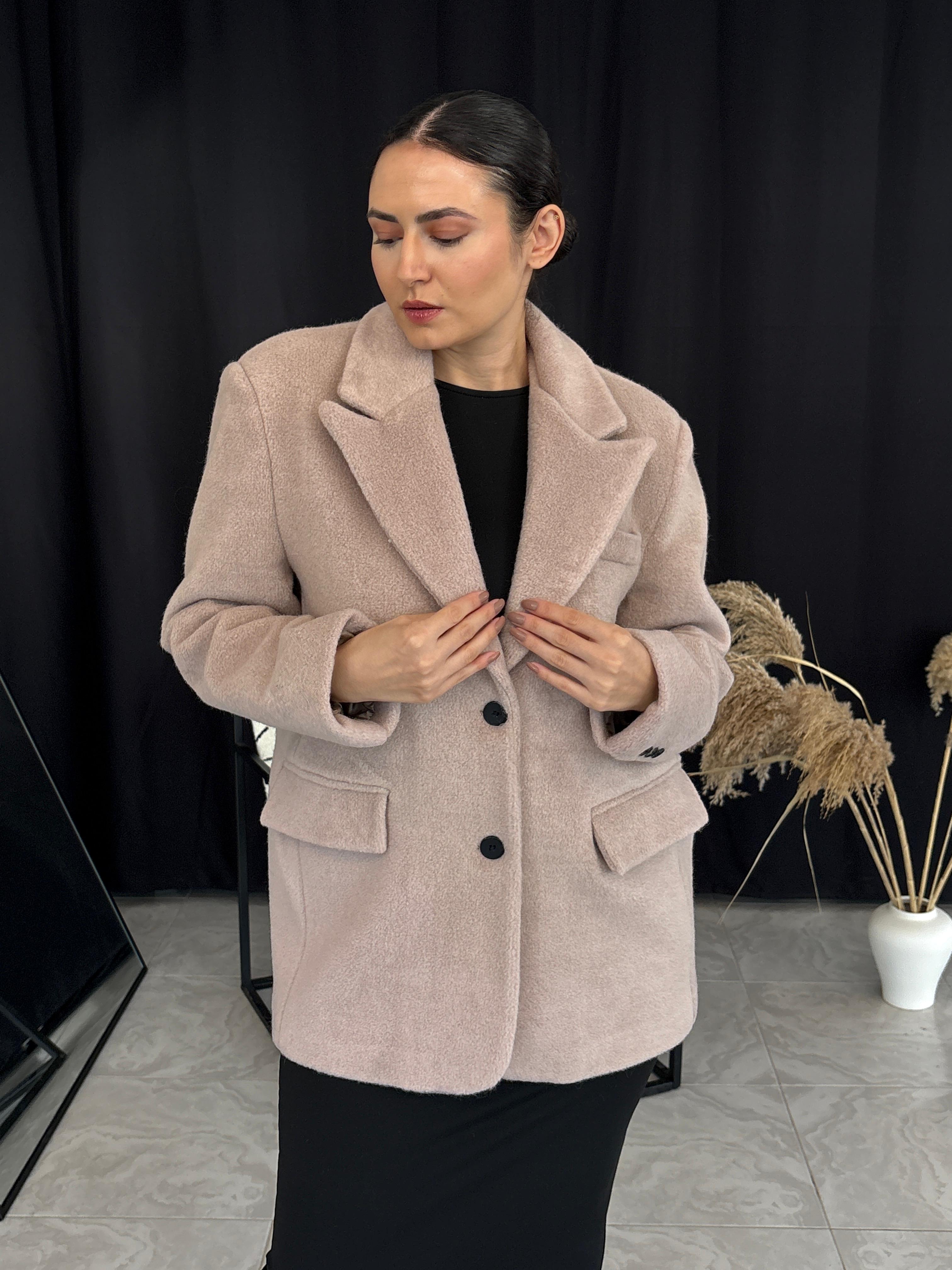  Yumuşak Dokulu Blazer Ceket