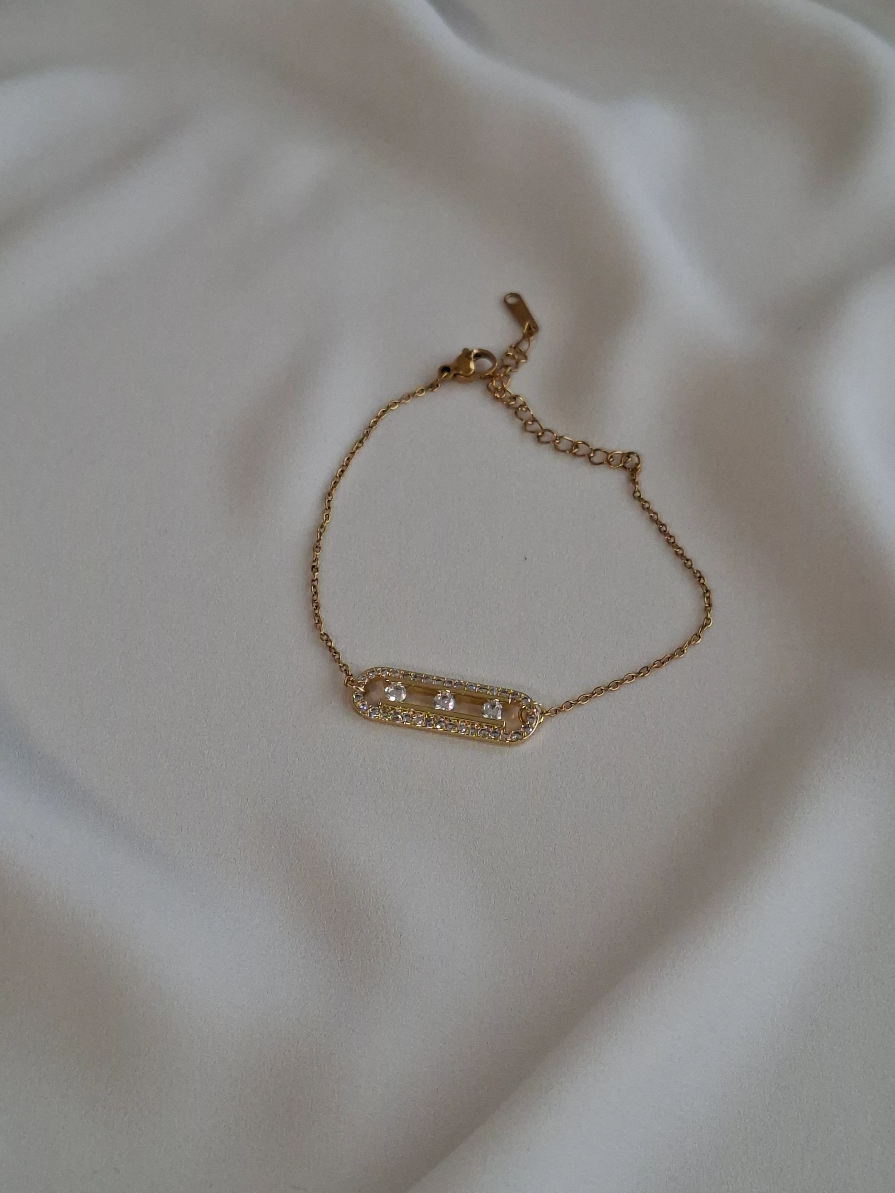 Çelik 3 Taşlı Gold Bileklik image