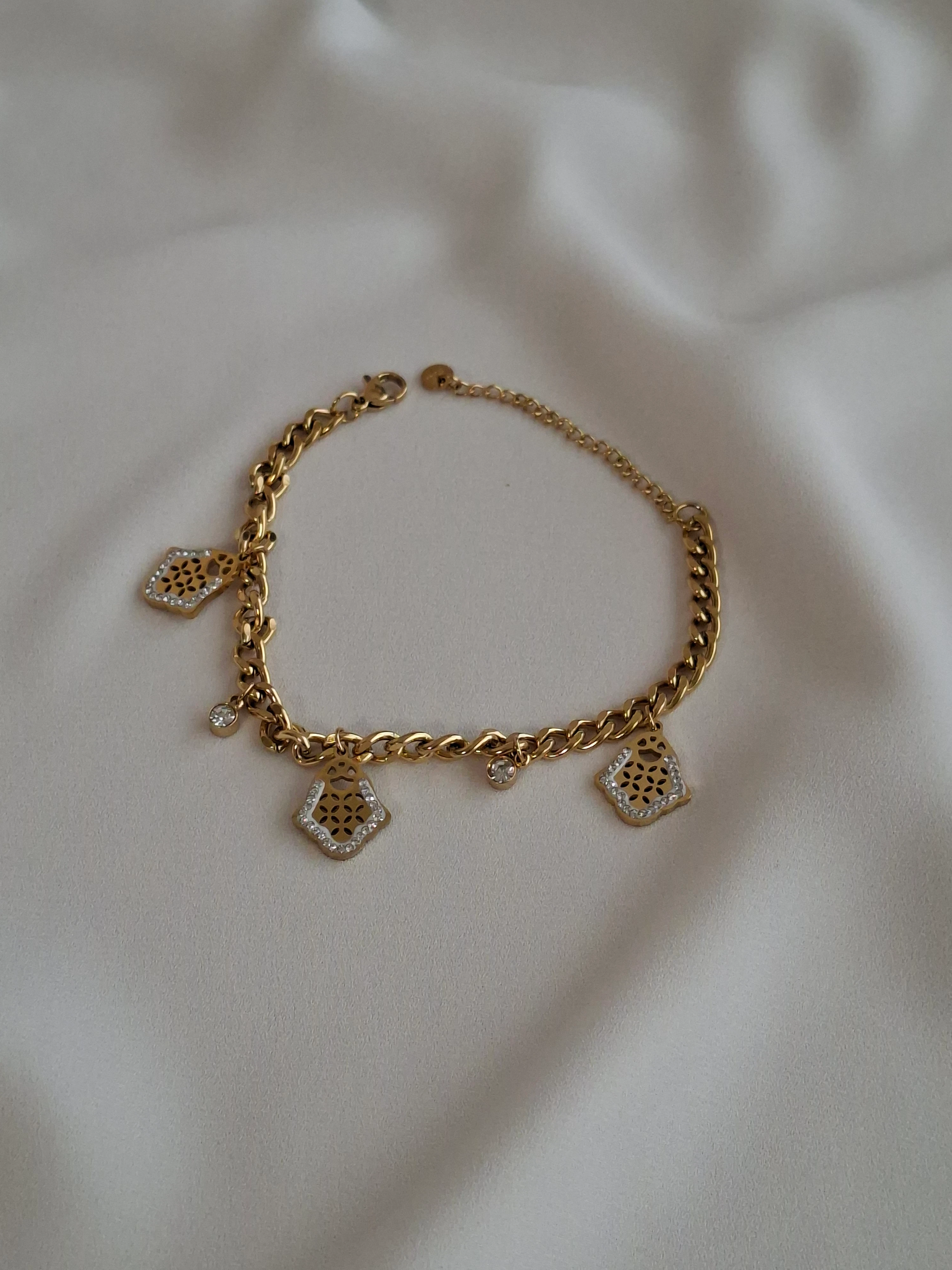 Çelik Fatma Ana Eli Gold Bileklik image