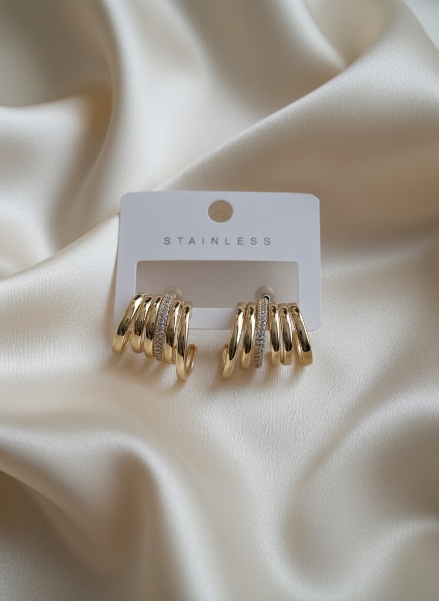 Çelik 6 Sıralı Gold Küpe image