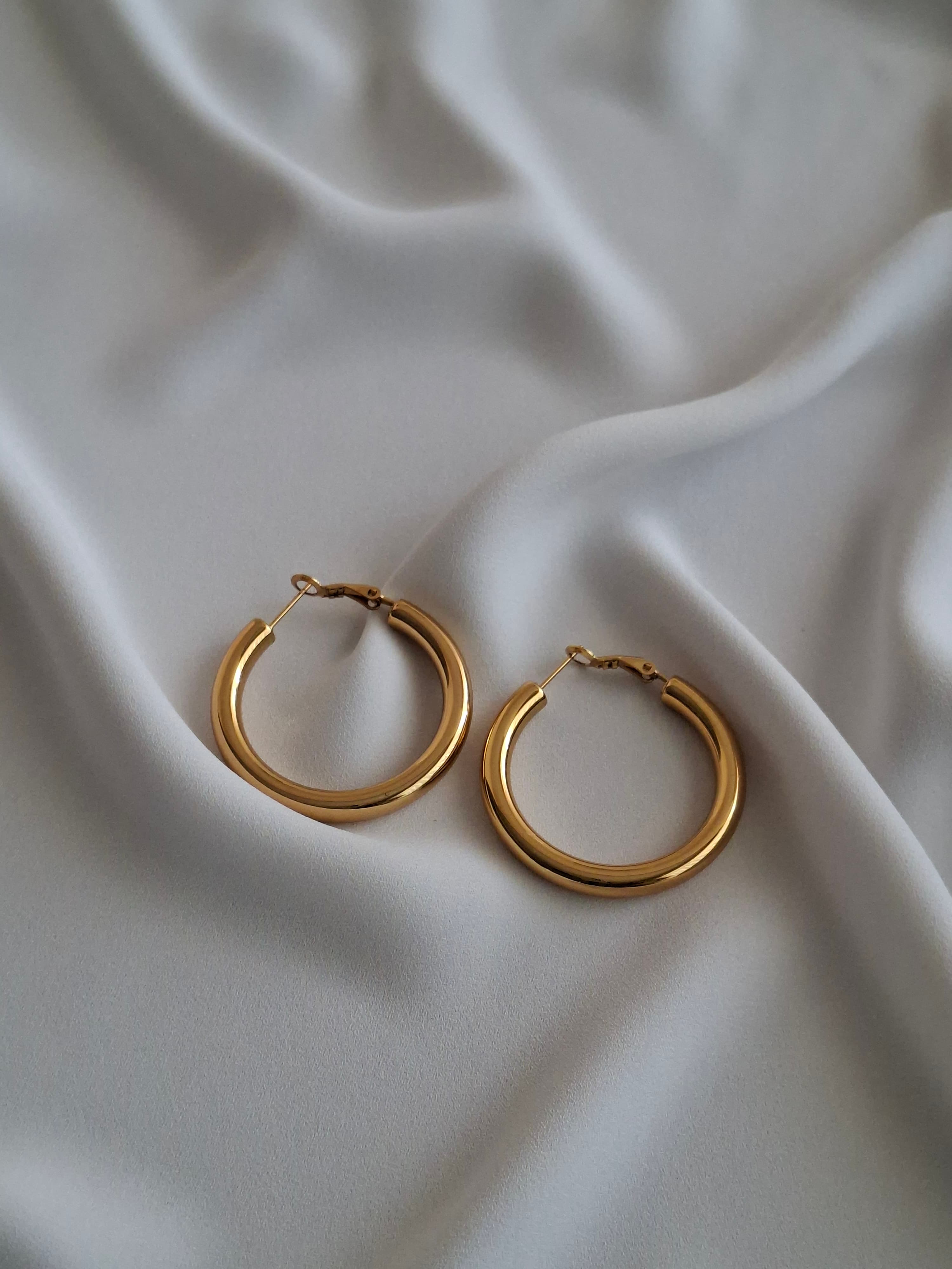 Çelik Geniş Kalın Halka Gold Küpe image