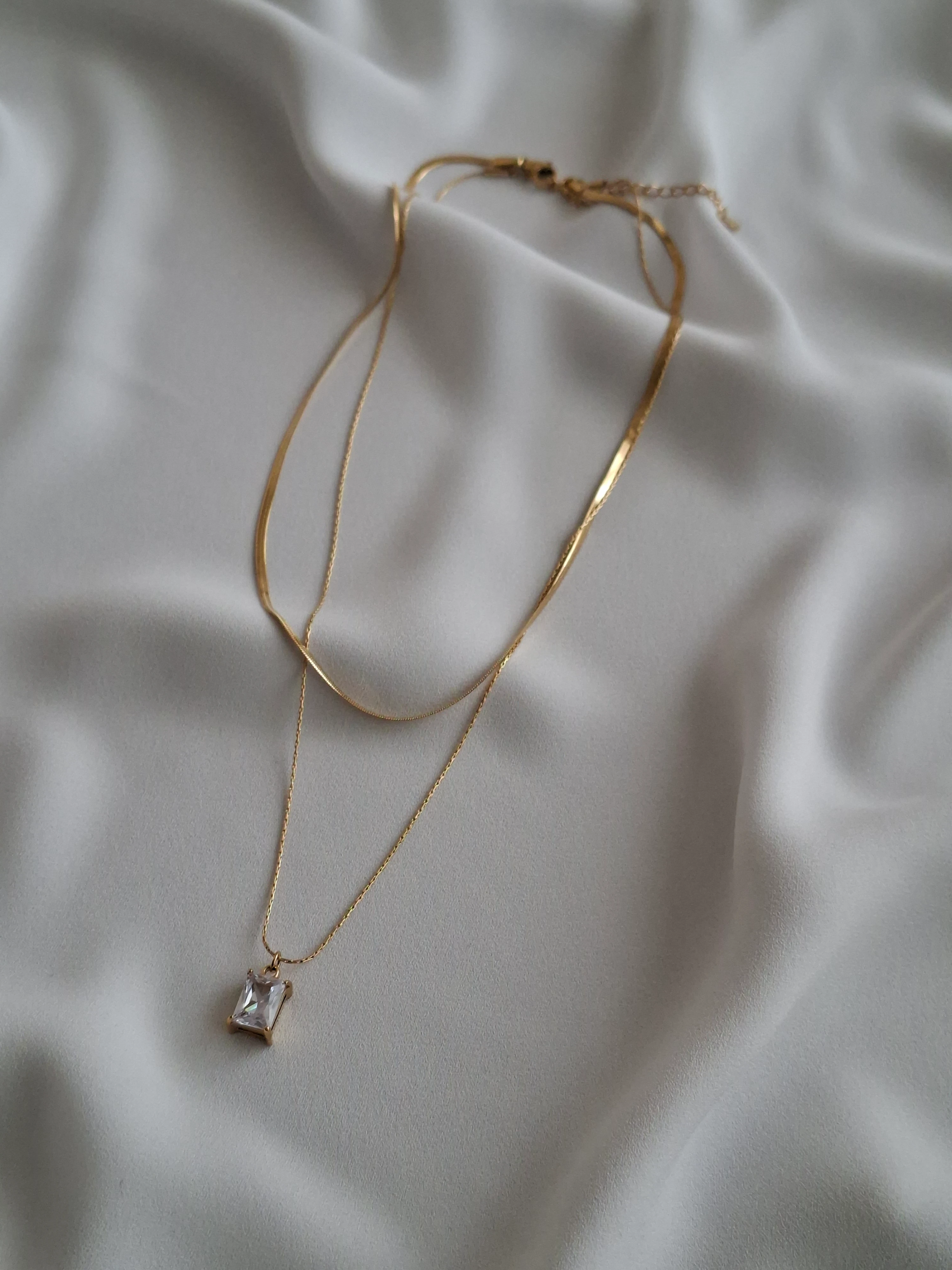 Çelik 2'li İtalyan Taşlı Gold Kolye image