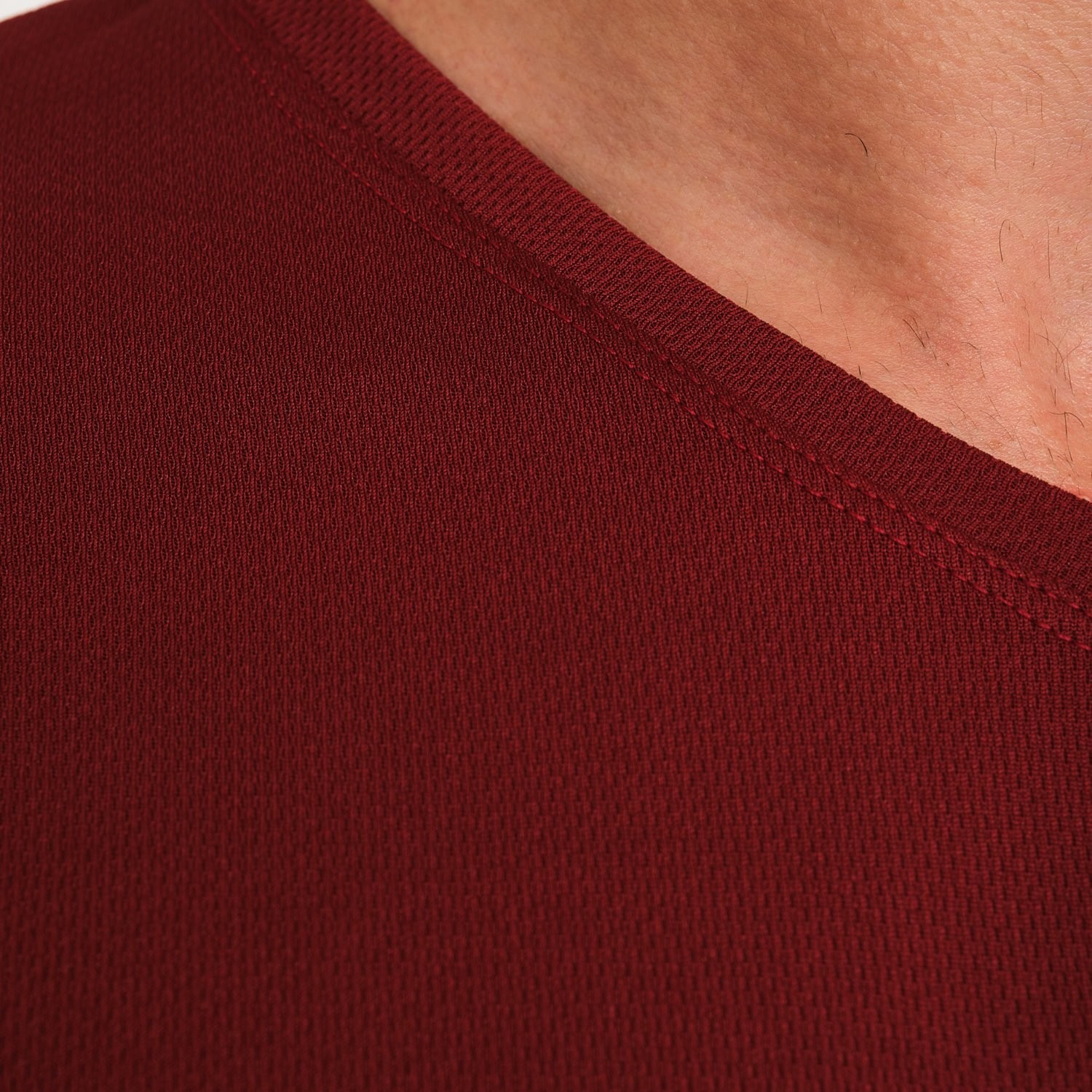 Bordo Forma Kumaş V Yaka İş Tişörtü