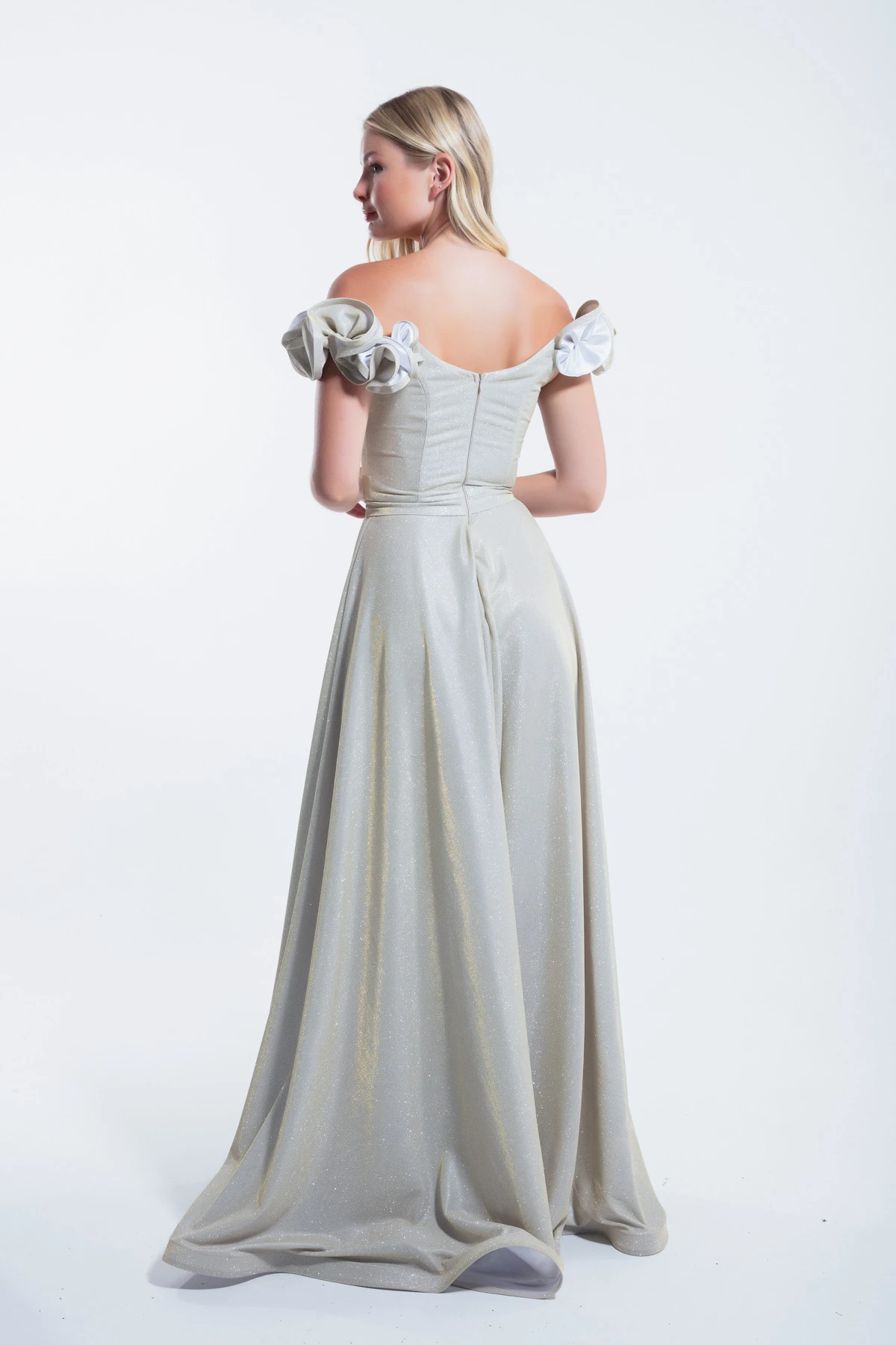 Kadın Kolları Fırfırlı Simli Uzun Abiye Elbise