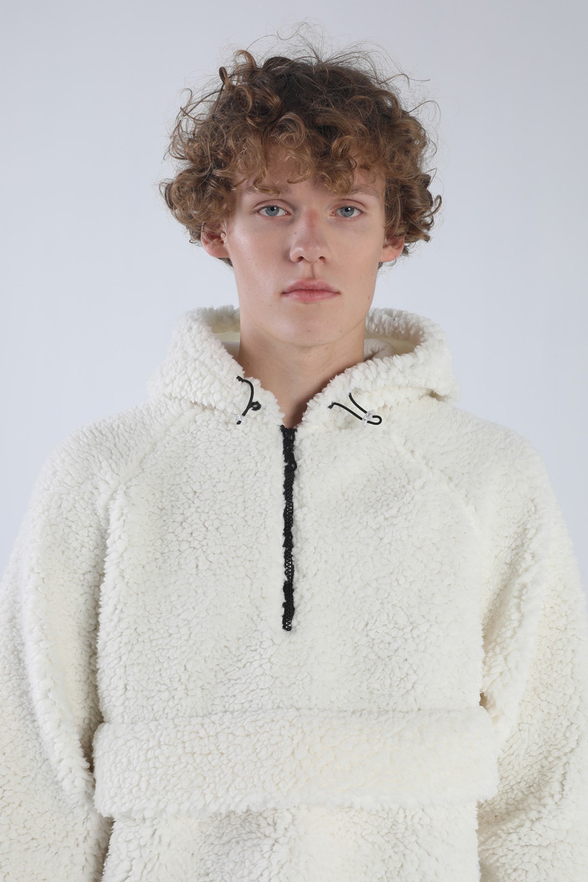 Erkek Kapüşonlu Peluş Sweatshirt