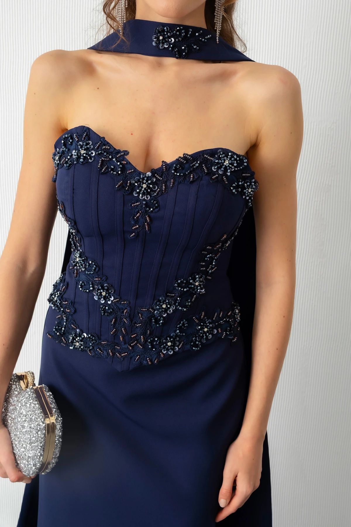 Kadın Güpür Aplikeli Balen Korse Detay Uzun Söz Nişan Abiye Elbise