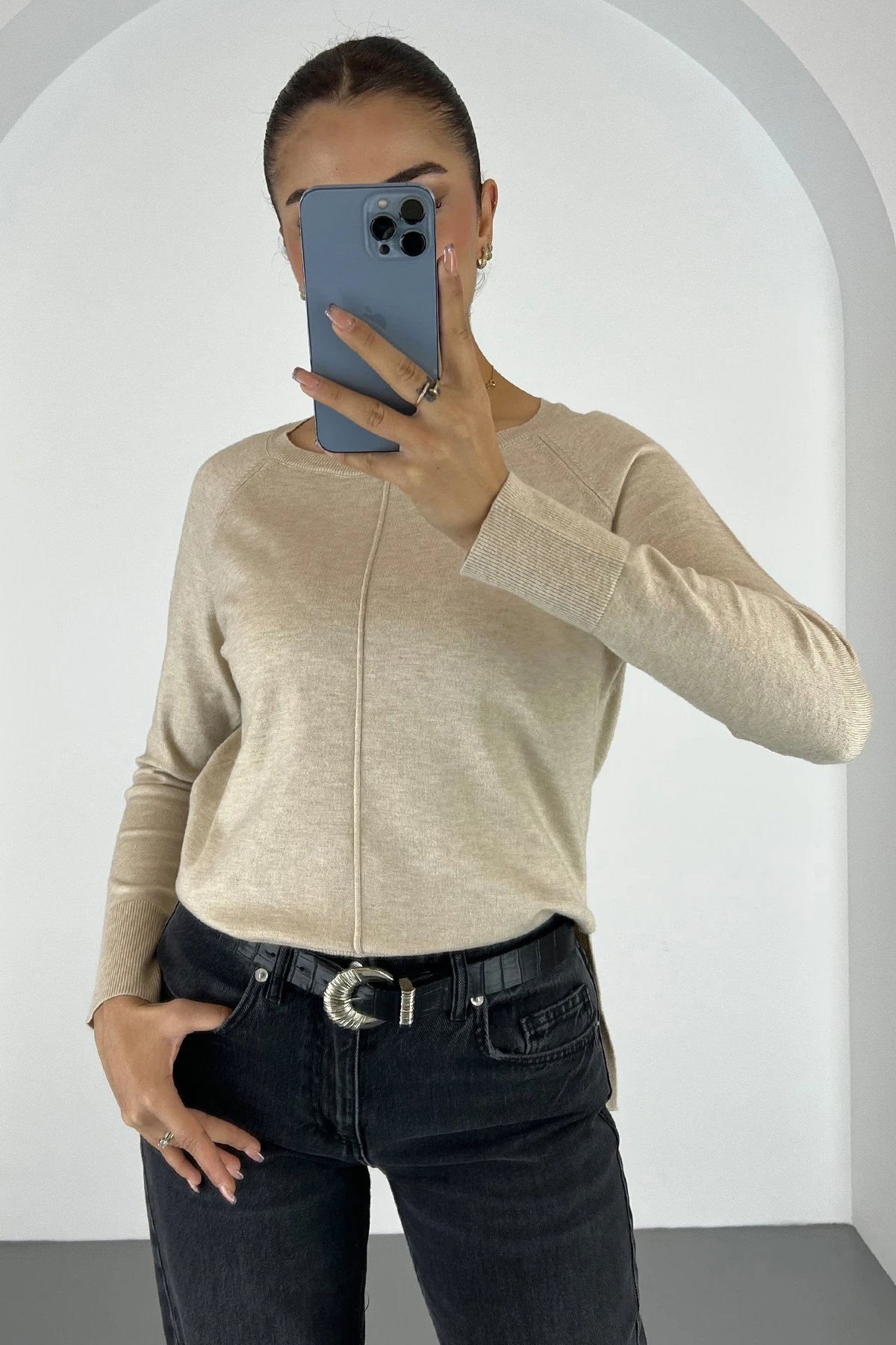 Kadın Kayık Yaka Yanları Yırtmaçlı Triko Kazak - Bej