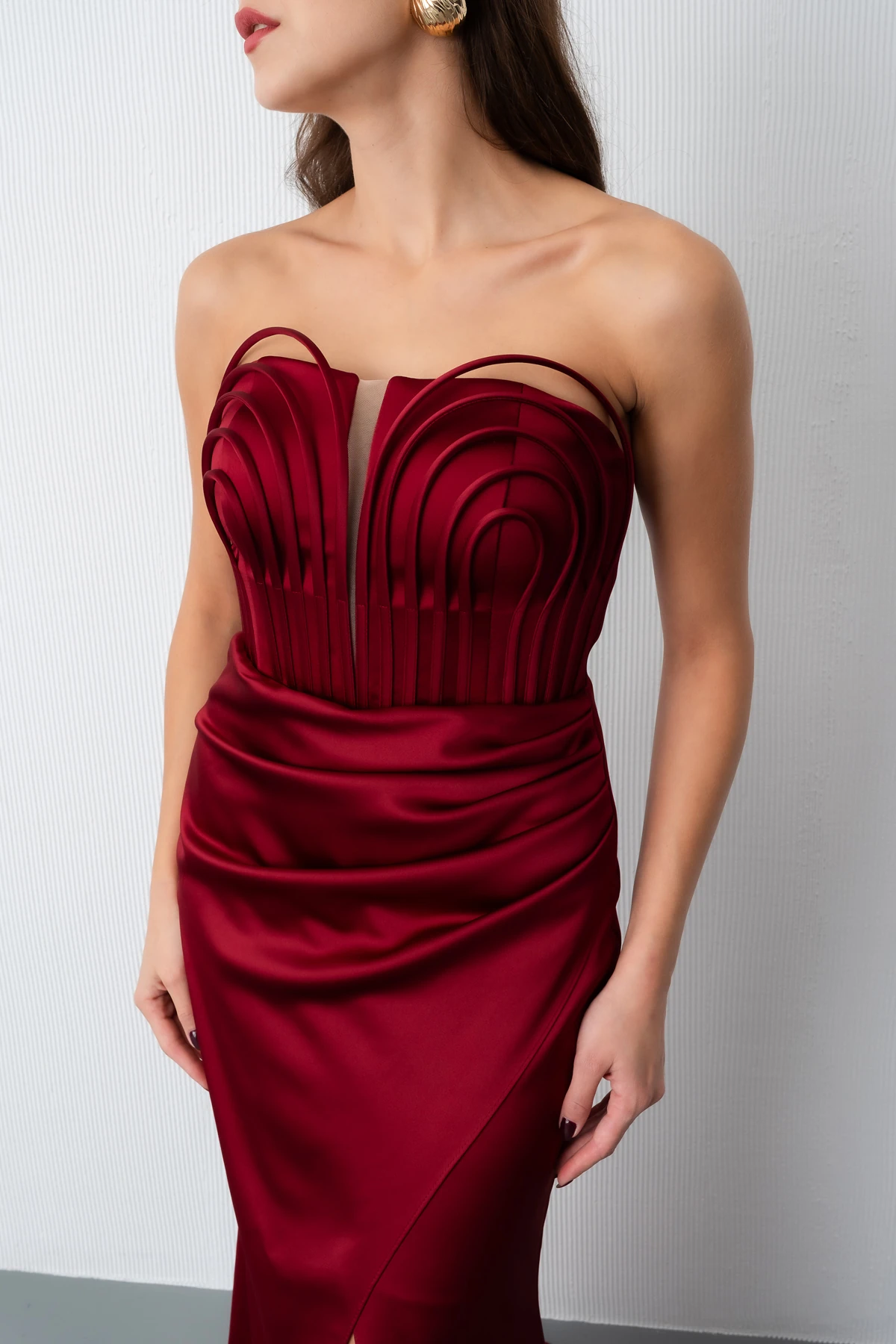 Kadın Yaka Detay Saten Uzun Söz Nişan Abiye Elbise - Bordo