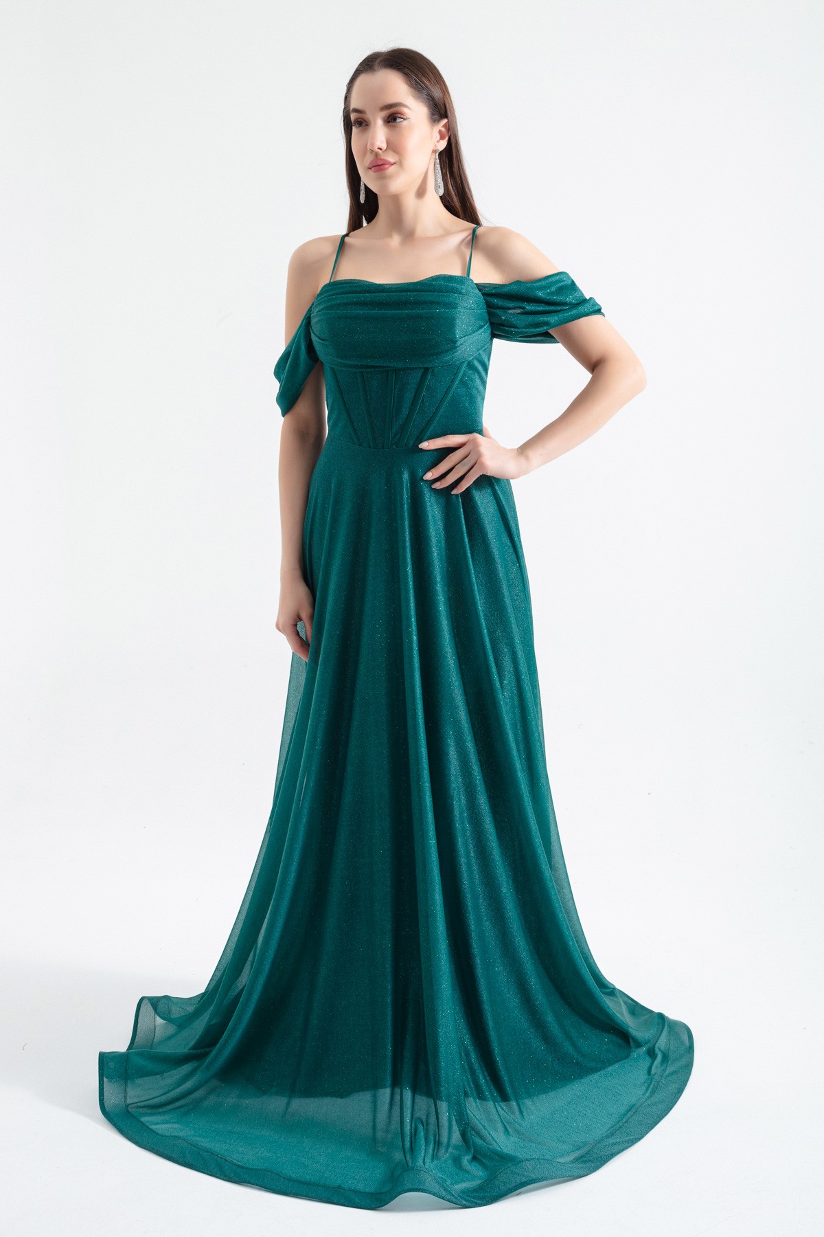 Kadın Askılı Simli Uzun Kloş Abiye Elbise - Zümrüt Yeşili