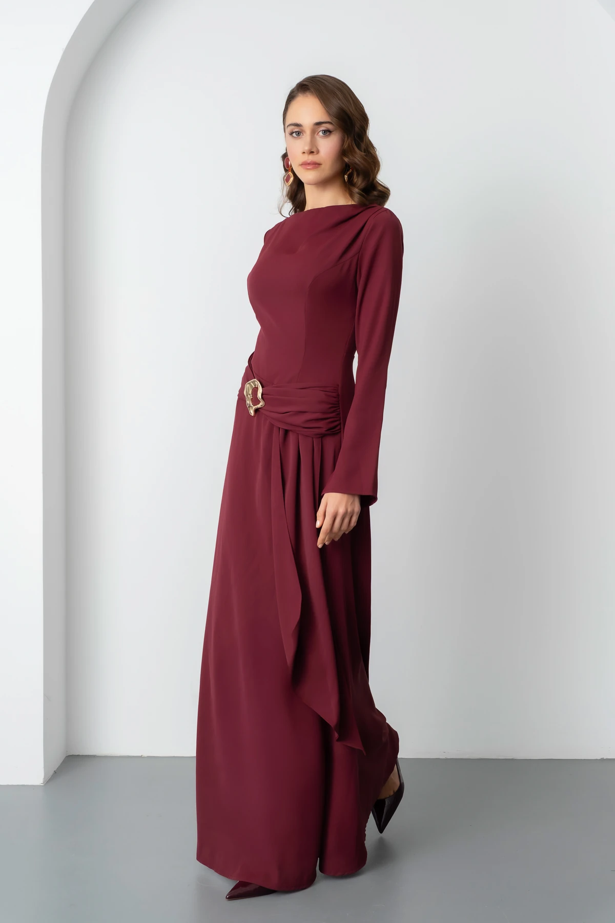 Kadın Aksesuar Detay Uzun Elbise - Bordo