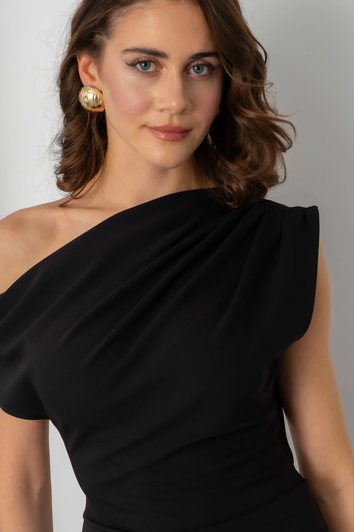 Kadın Düşük Omuzlu Mini Elbise - Siyah