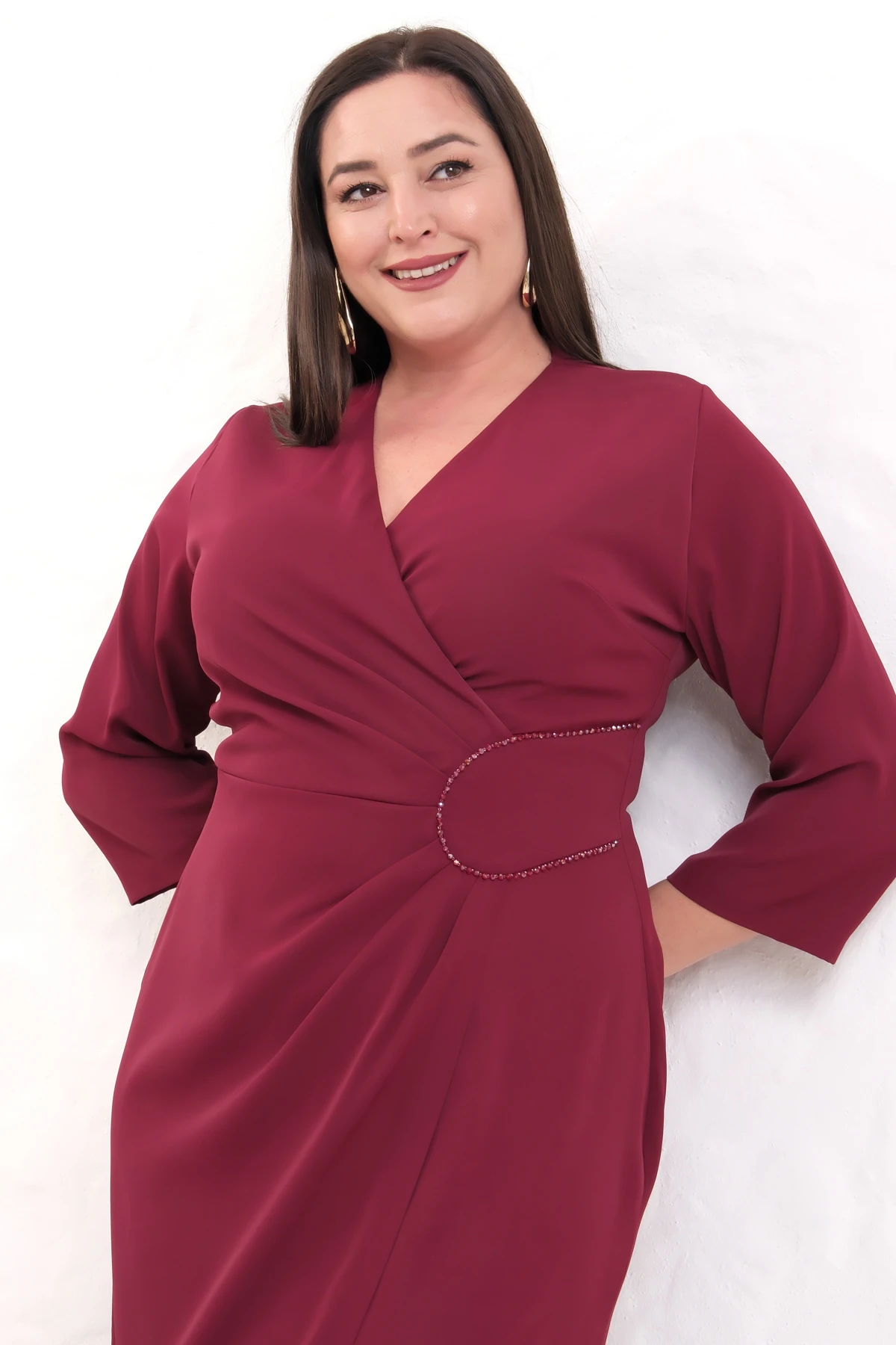 Kadın Kruvaze Yaka Boncuk İşlemeli Büyük Beden Midi Elbise - Bordo