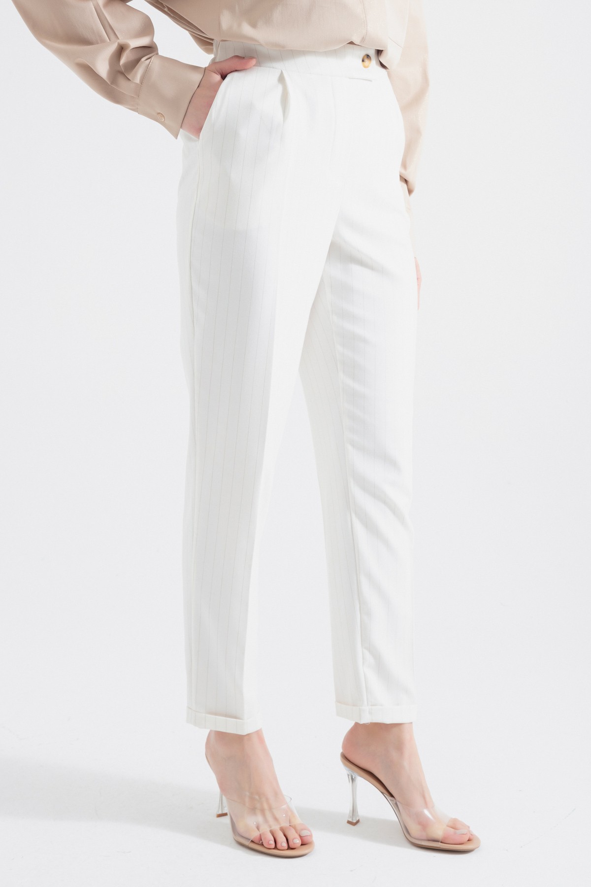 Kadın Çizgili Havuç Pantolon - Beyaz