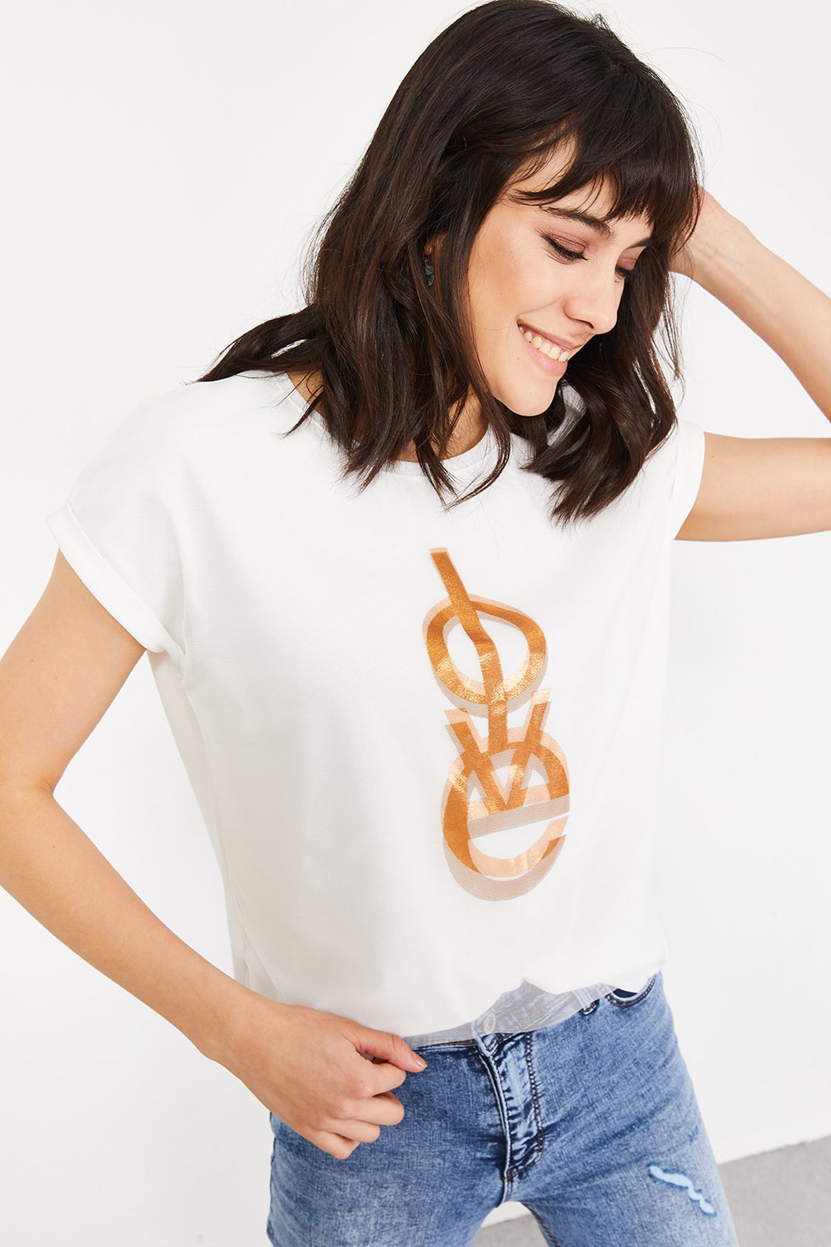 Kadın Yarasa Kollu Önü Kısa Arkası Uzun Basic T-Shirt