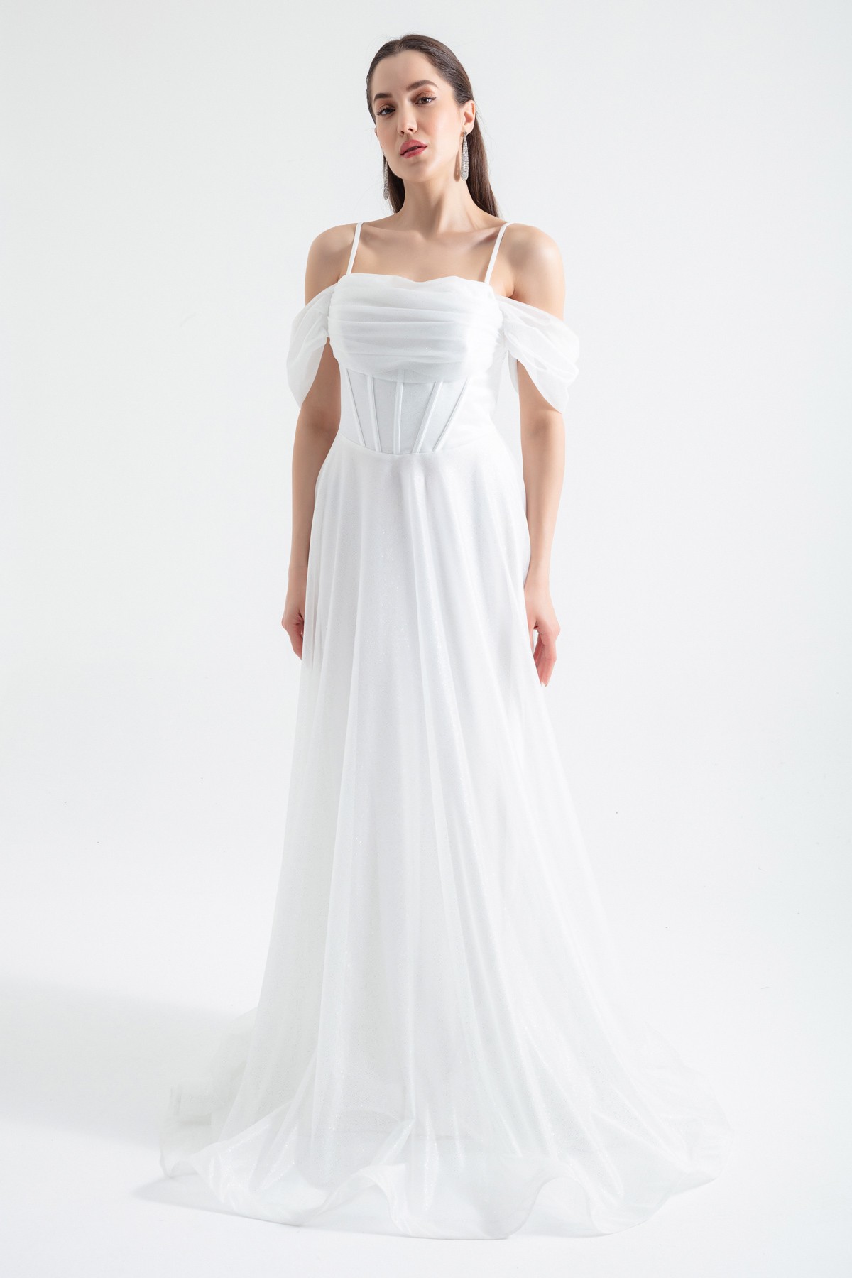 Kadın Askılı Simli Uzun Kloş Abiye Elbise - Beyaz