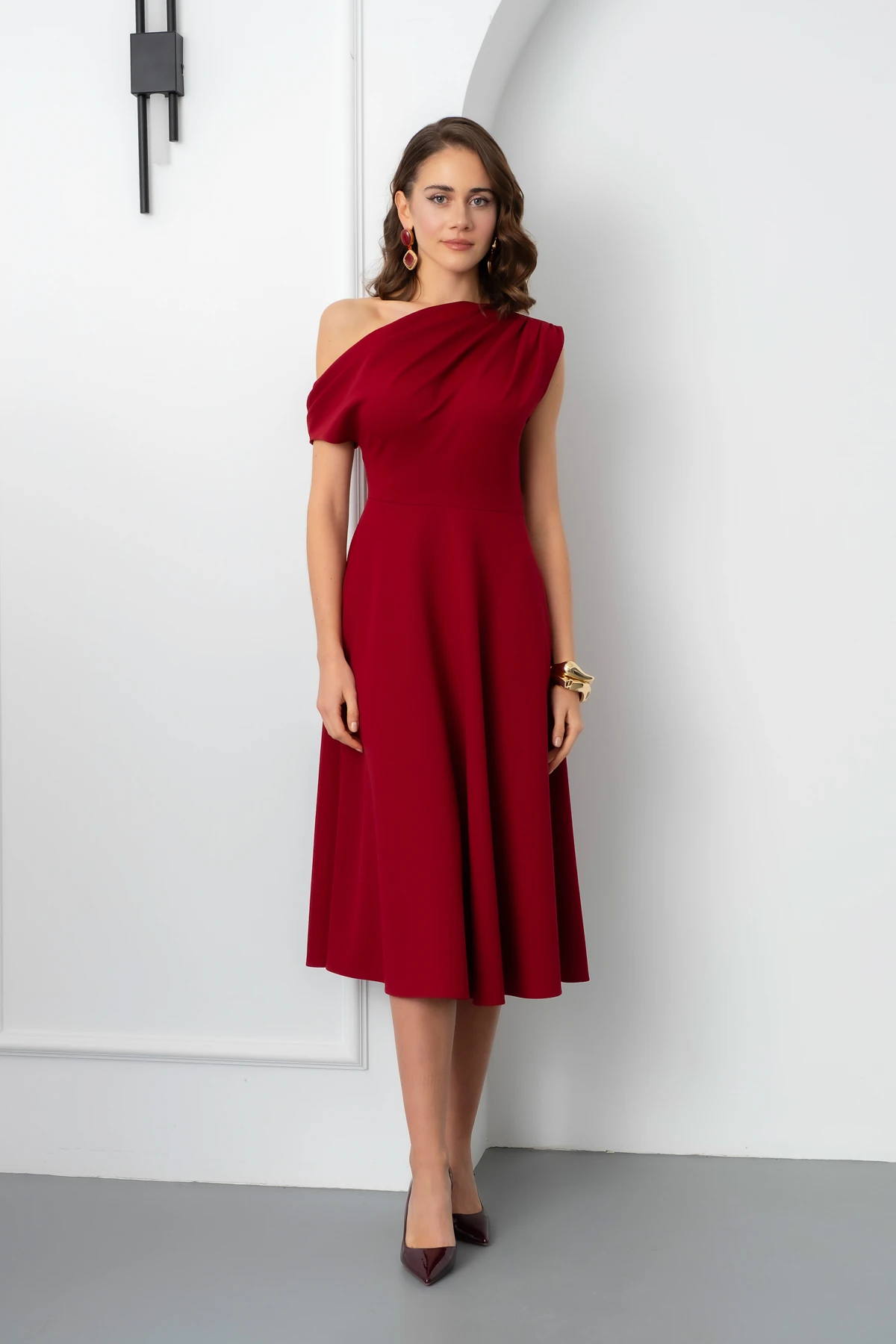 Kadın Düşük Omuzlu Midi Boy Elbise - Bordo