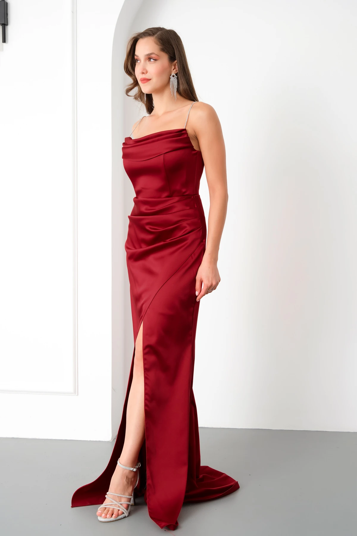 Kadın Taş Askılı Uzun Söz Nişan Abiye Elbise - Bordo