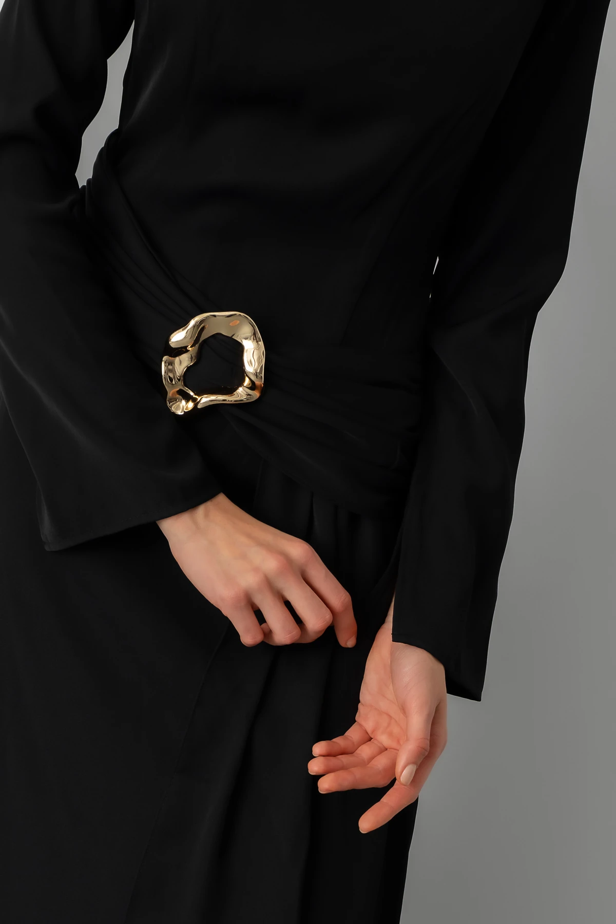 Kadın Aksesuar Detay Uzun Elbise - Siyah