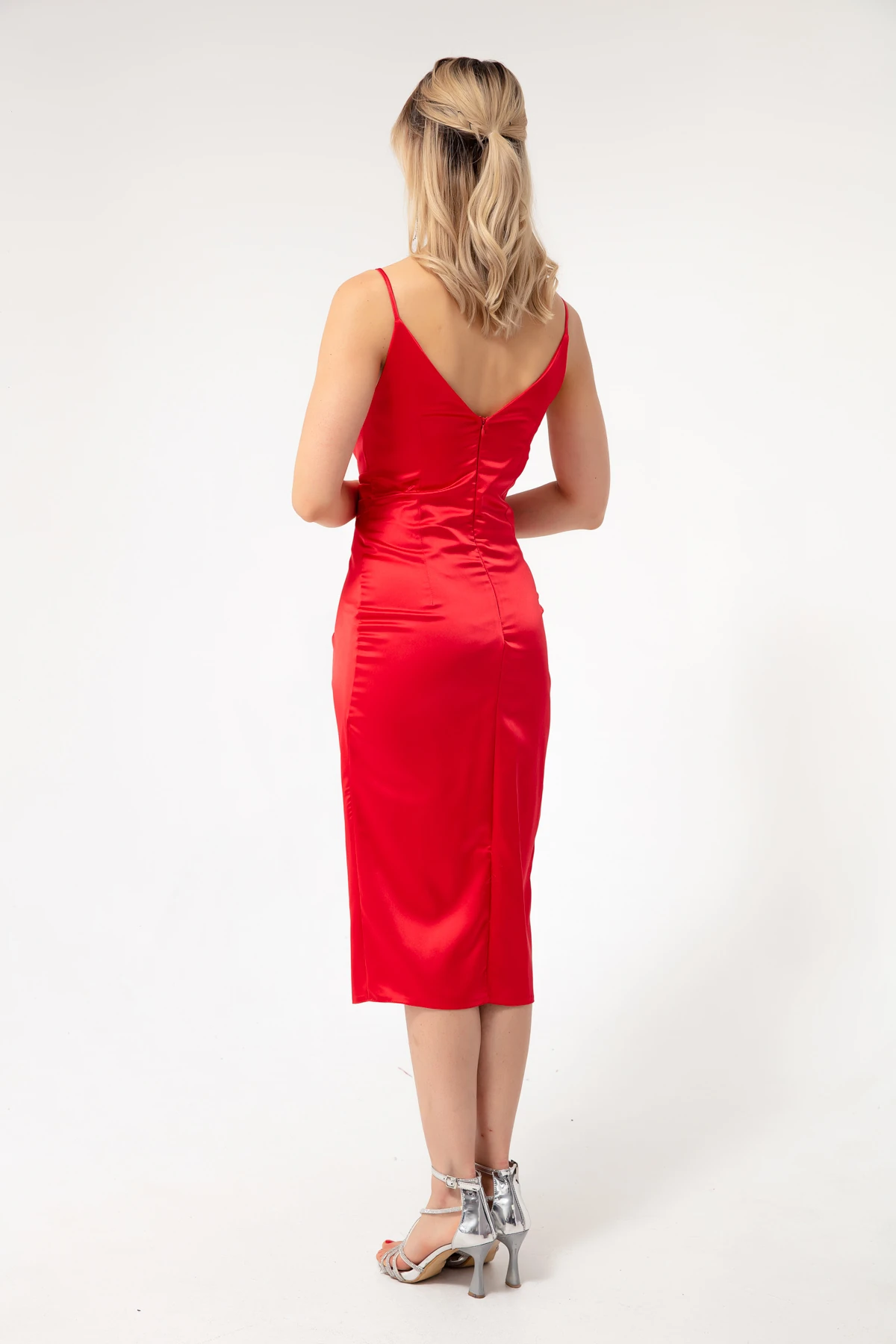 Kadın Kruvaze Yırtmaçlı Midi Saten Abiye Elbise