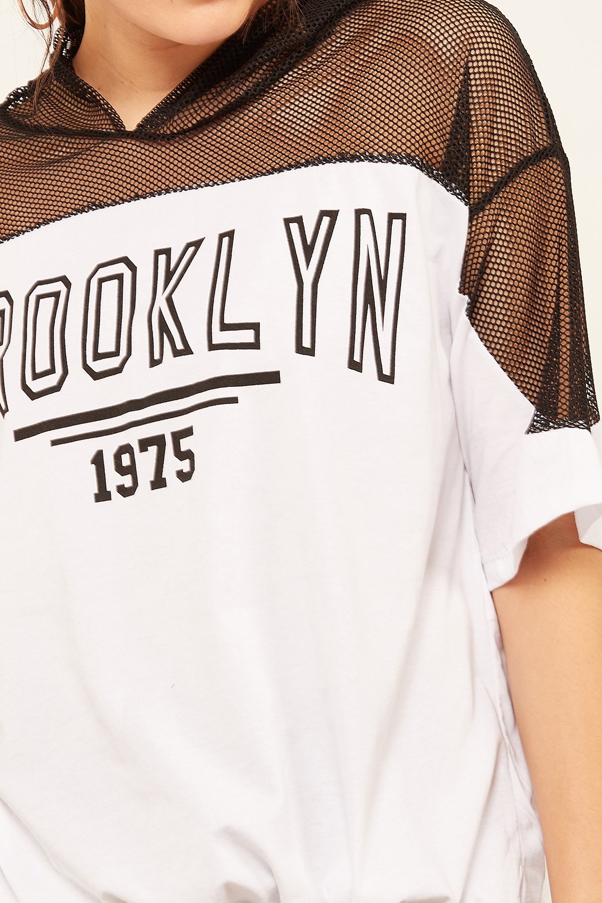 Kadın Baskılı Kapüşonlu T-Shirt