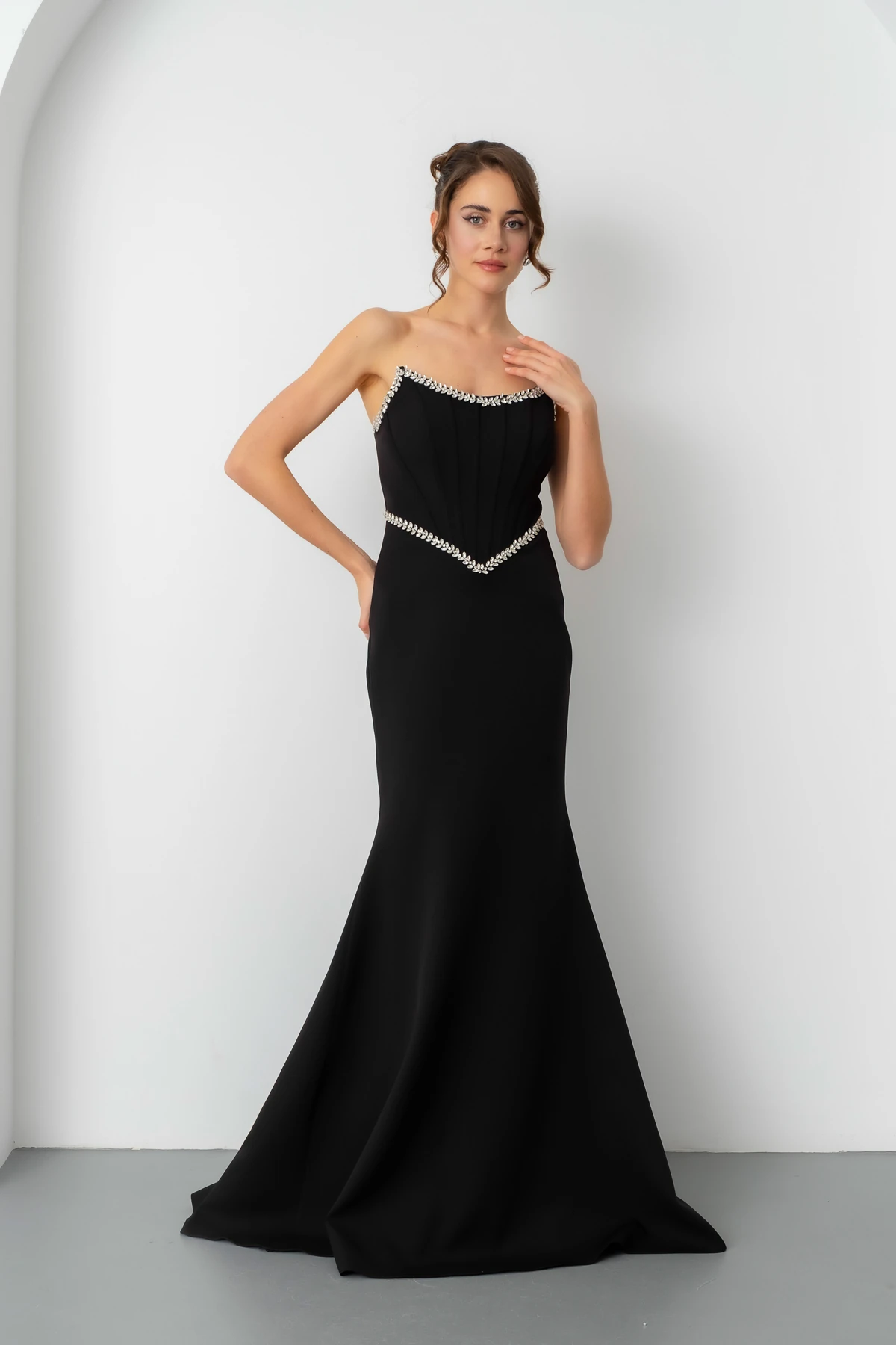 Kadın Straplez Taşlı Peplum Kesim Söz Nişan Nikah Abiye Elbise - Siyah