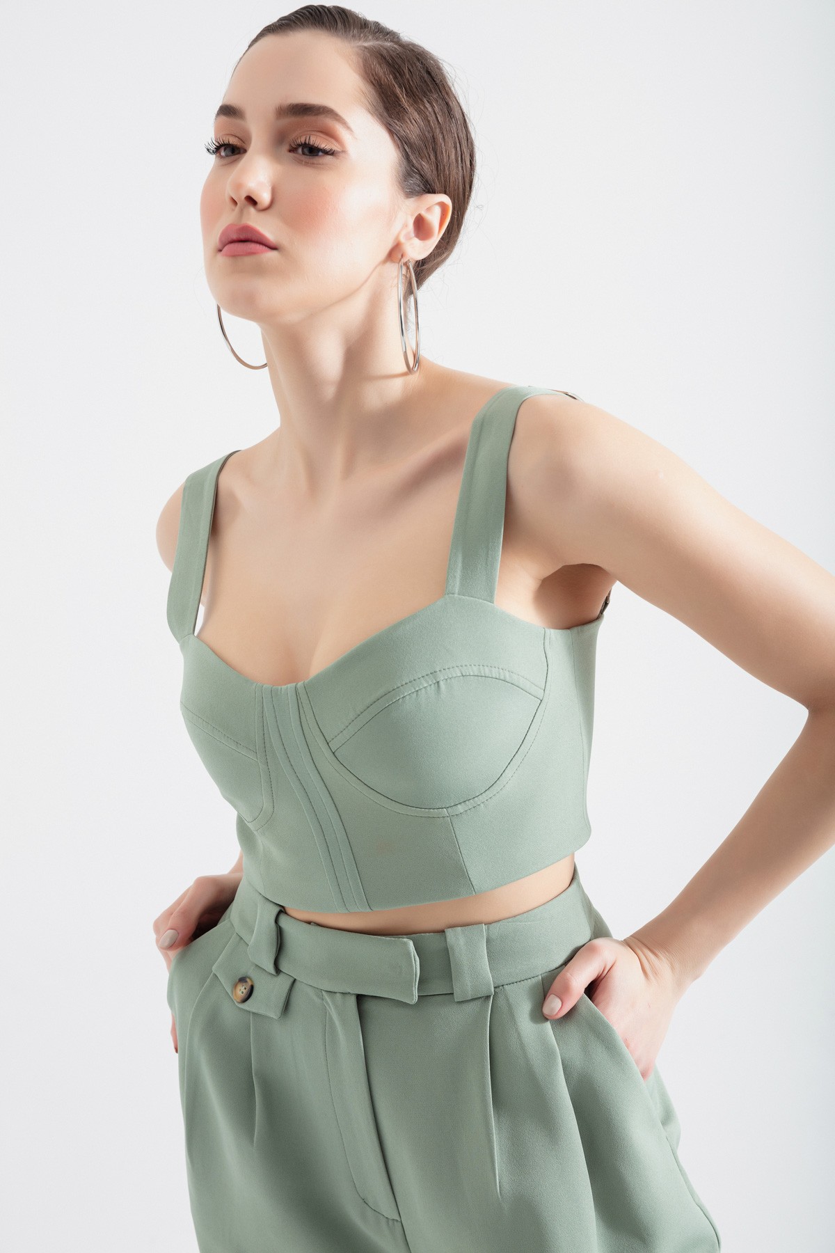 Kadın Kalın Askılı Crop Bluz - Mint Yeşili