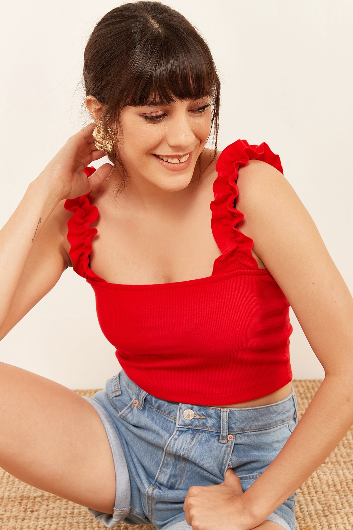 Kadın Askıları Fırfırlı Crop Top