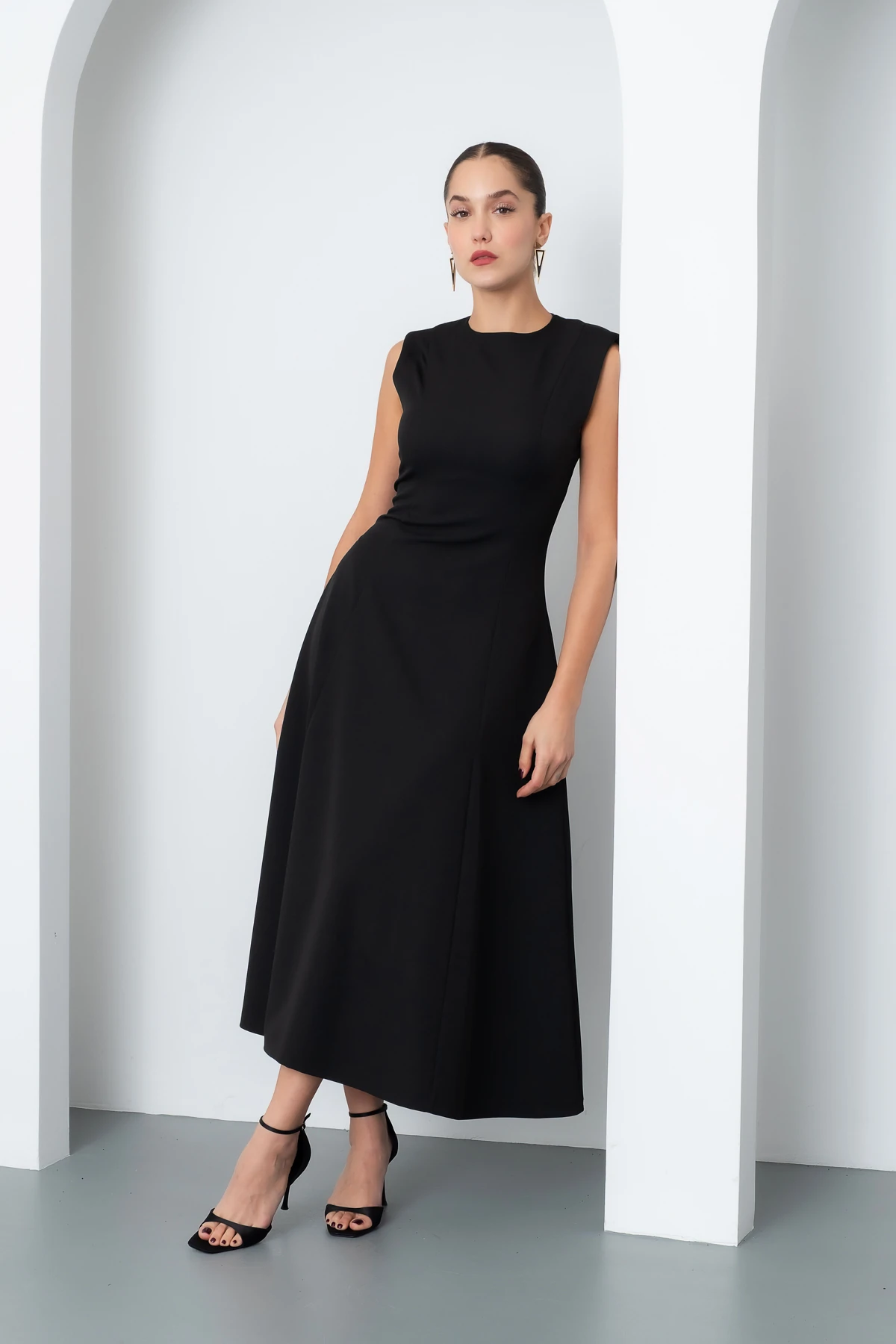 Kadın Vatkalı Midi Davet Elbisesi - Siyah