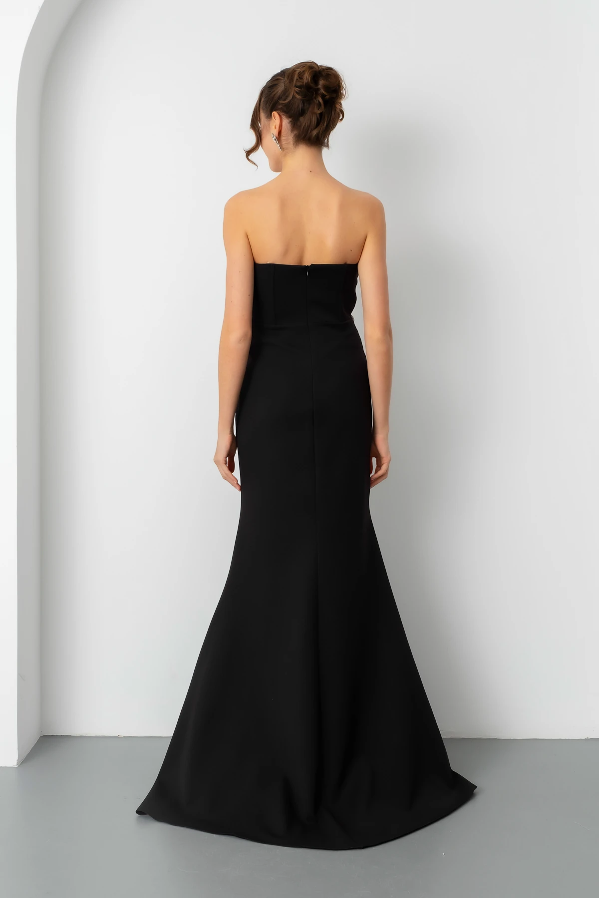 Kadın Straplez Taşlı Peplum Kesim Söz Nişan Nikah Abiye Elbise - Siyah