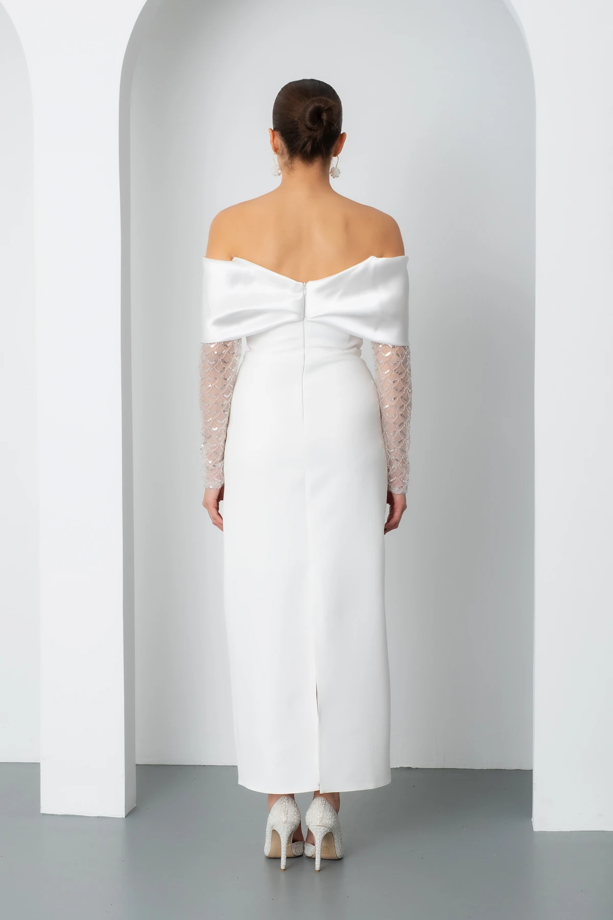 Kadın Kol Detaylı Fiyonklu Söz Nişan Nikah Abiye Elbise - Beyaz