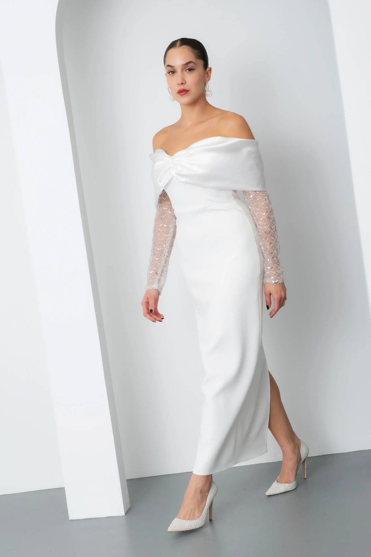 Kadın Kol Detaylı Fiyonklu Söz Nişan Nikah Abiye Elbise - Beyaz