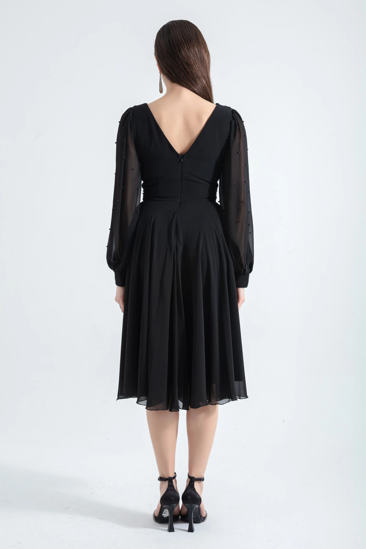 Kadın V Yaka İncili Midi Abiye Elbise