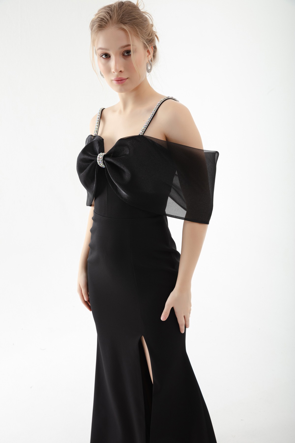 Kadın Taş Askılı Uzun Balık Abiye Elbise - Siyah