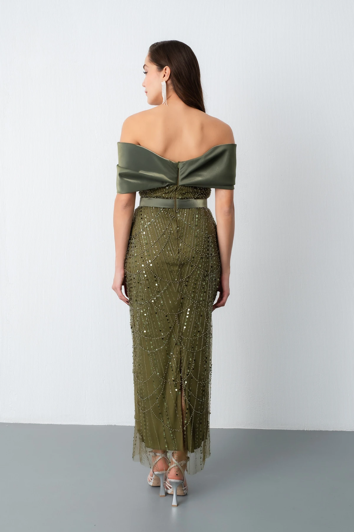 Kadın Kayık Yaka Midi Boncuklu Abiye Elbise - Haki