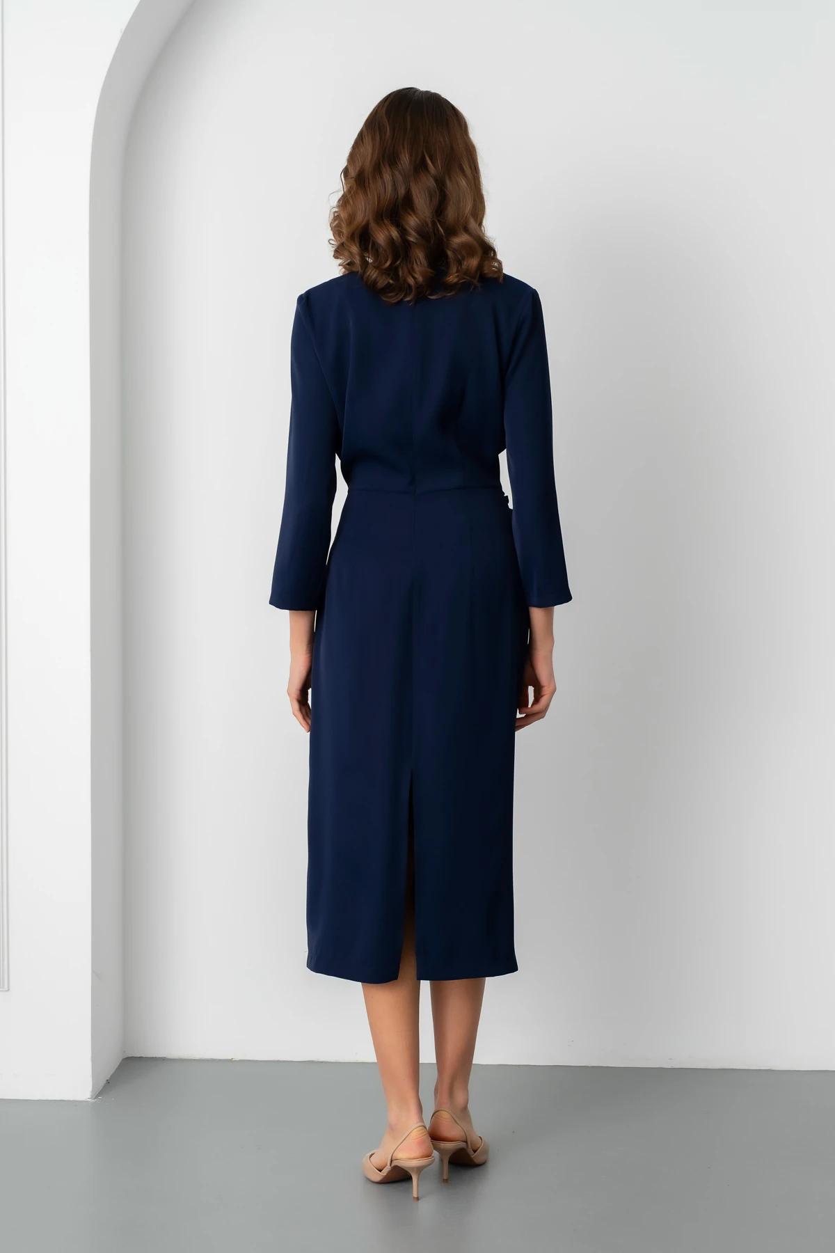 Kadın Aksesuar Detay Midi Elbise - Lacivert