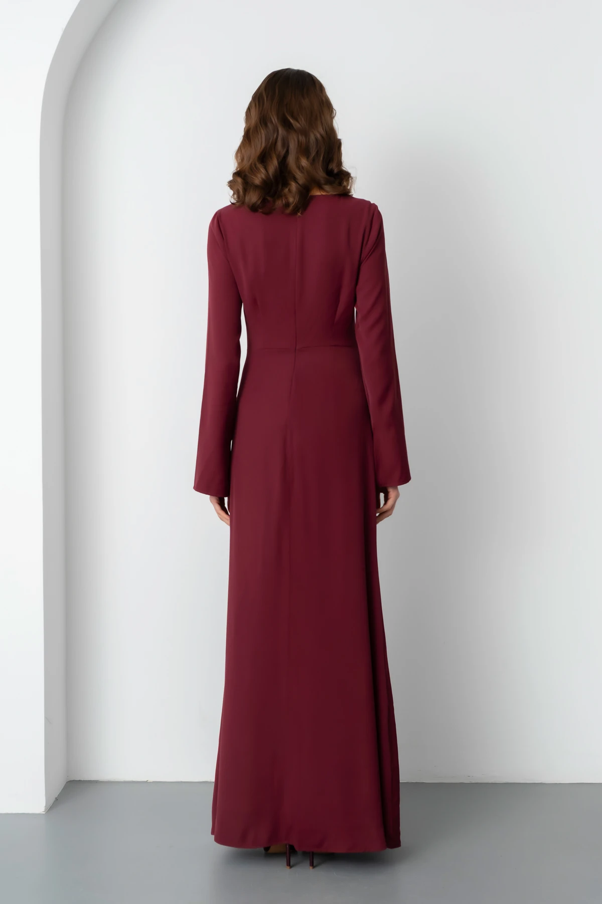 Kadın Aksesuar Detay Uzun Elbise - Bordo