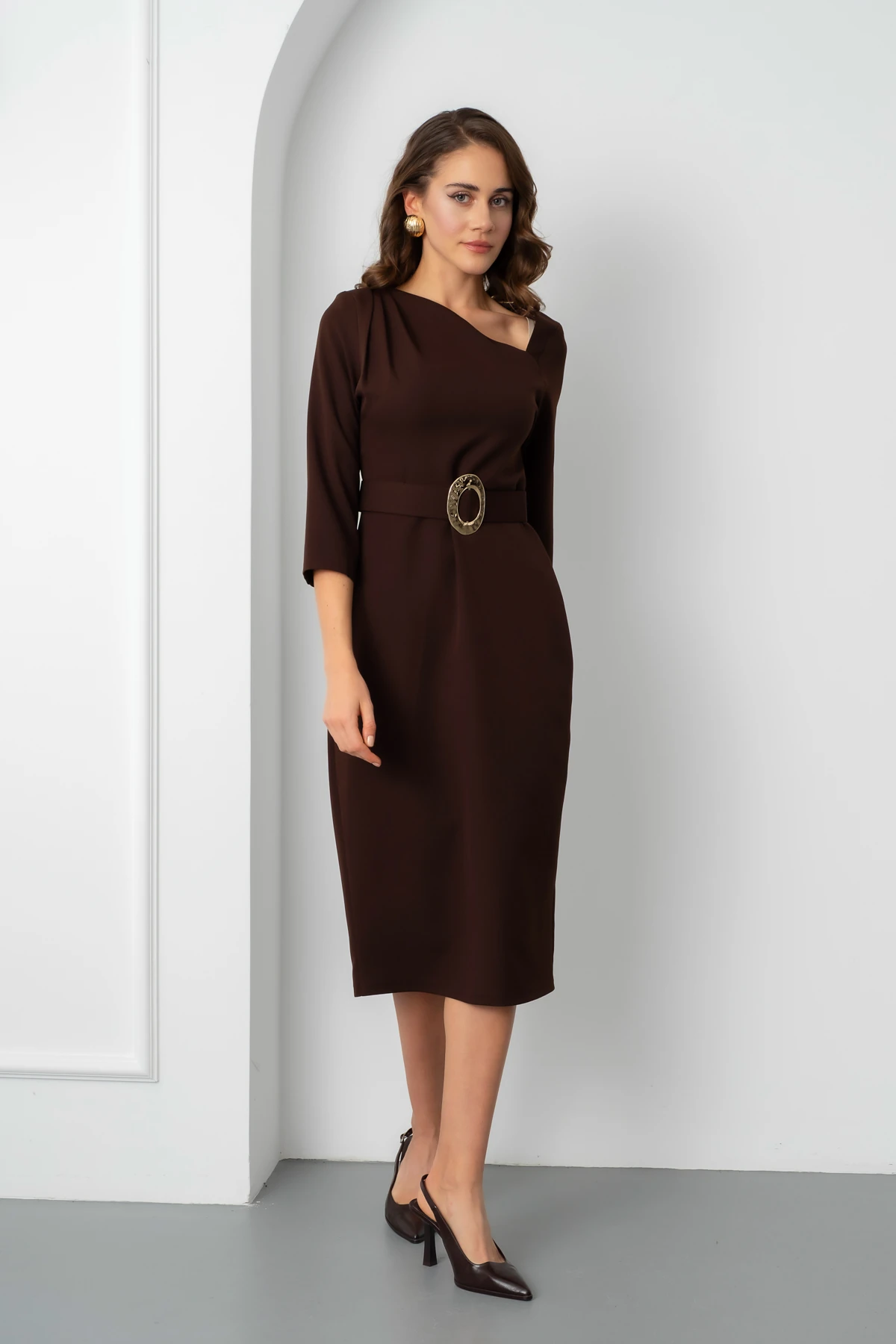 Kadın Kemer Detay Midi Davet Elbisesi - Kahverengi
