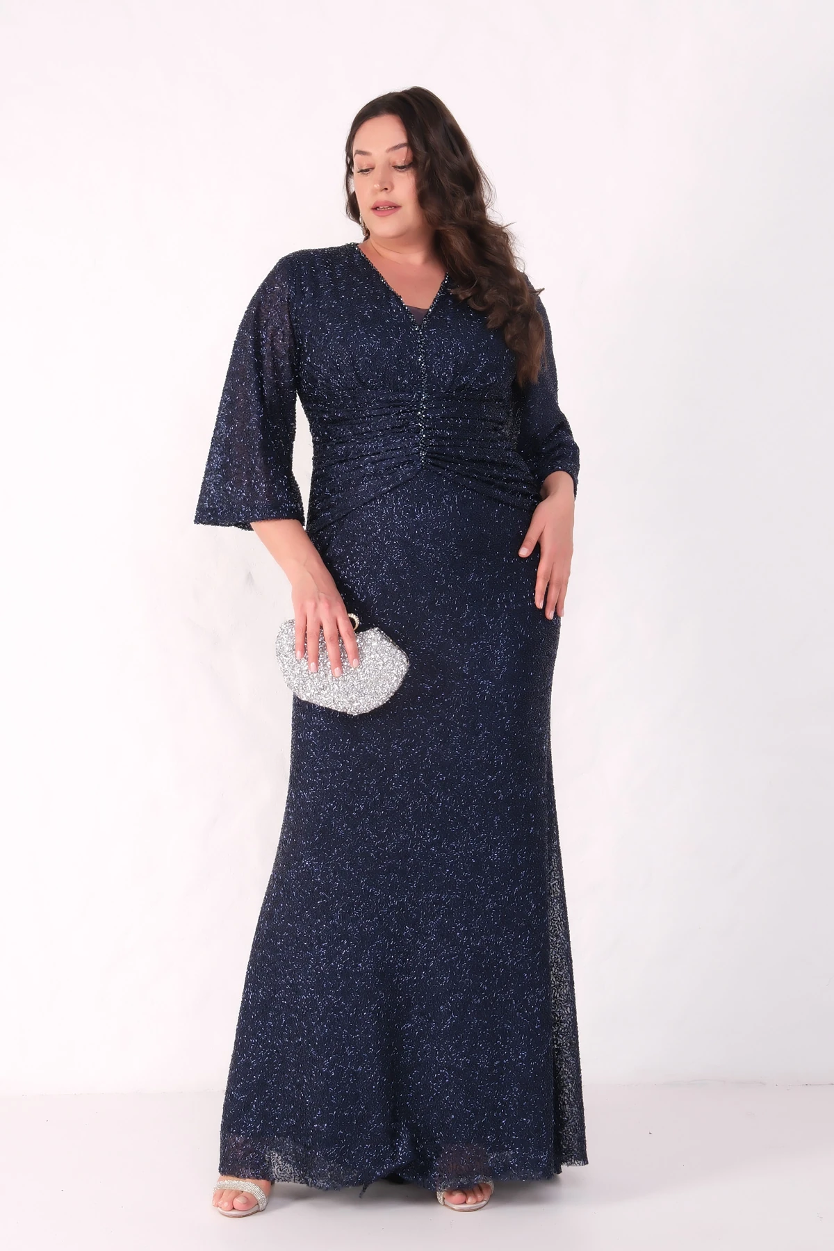Kadın V Yaka Boncuklu Büyük Beden Abiye Elbise - Lacivert