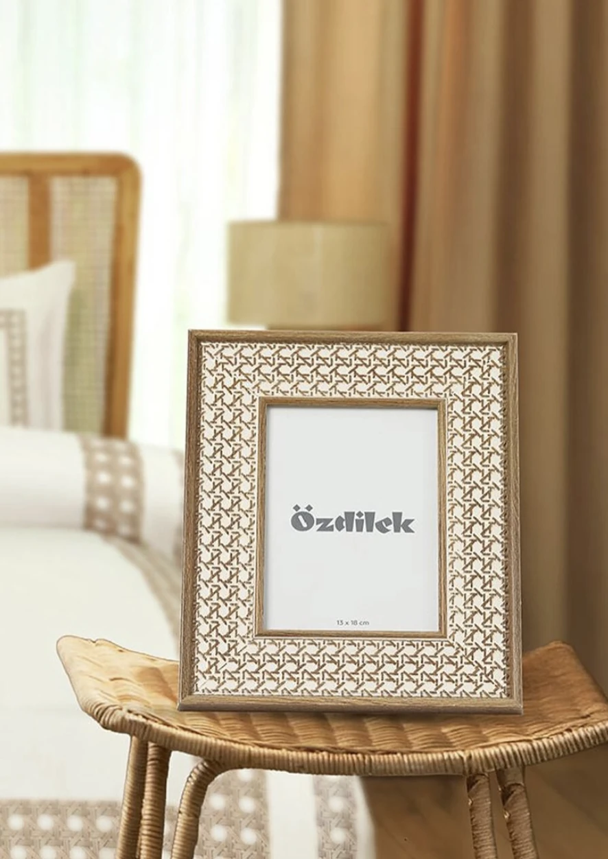 Çerçeve Hediyeli Özel Seri Nevresim Takımı - Sınırlı Stok (5 Parça)