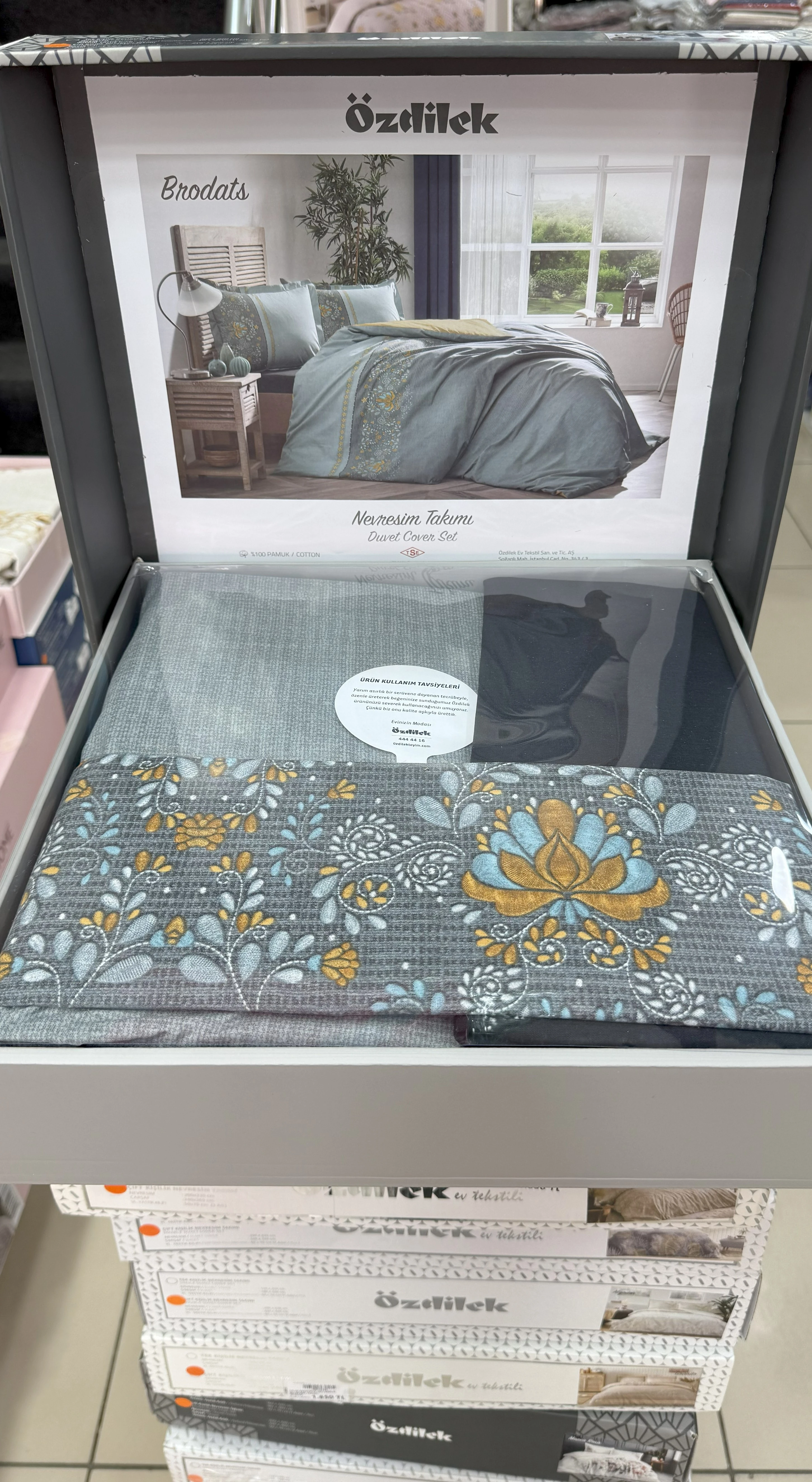 %100 Pamuklu Çift Kişilik Nevresim Takımı (4 Parça) Sınırlı Stok - 13. Model