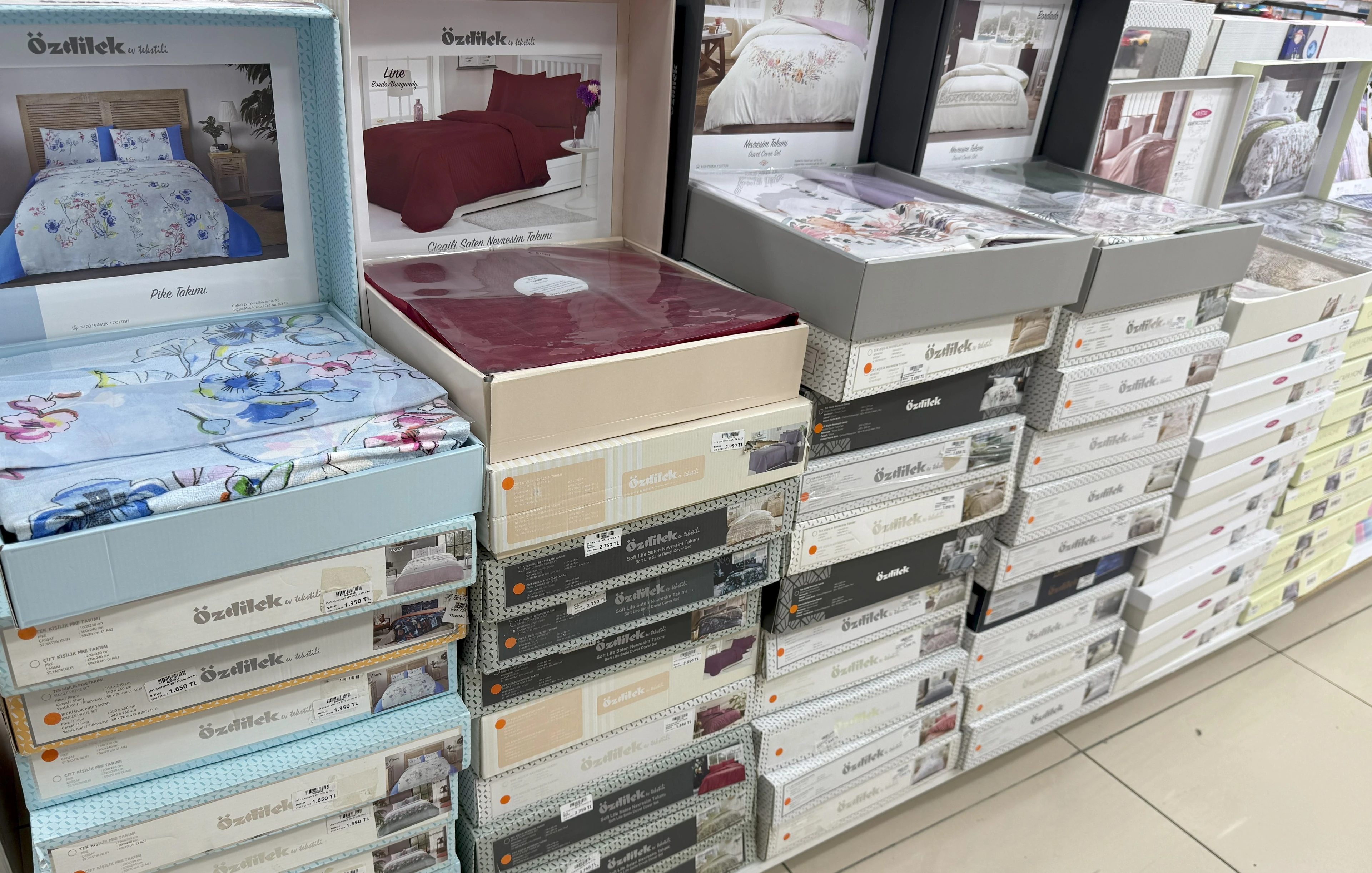 %100 Pamuklu Çift Kişilik Nevresim Takımı (4 Parça) Sınırlı Stok - 13. Model