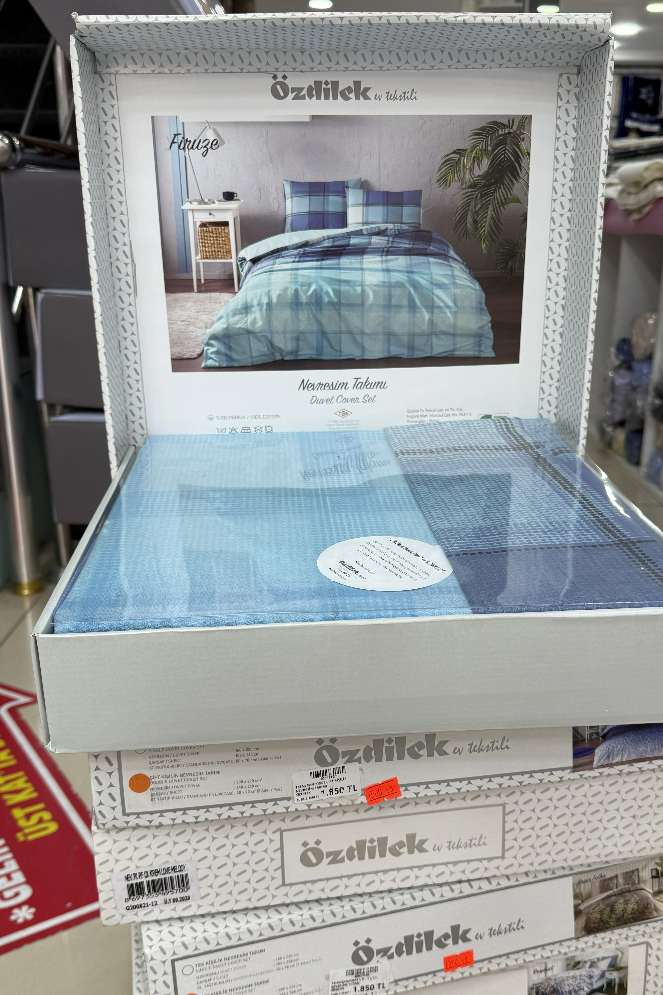 %100 Pamuklu Çift Kişilik Nevresim Takımı (4 Parça) Sınırlı Stok - 22. Model