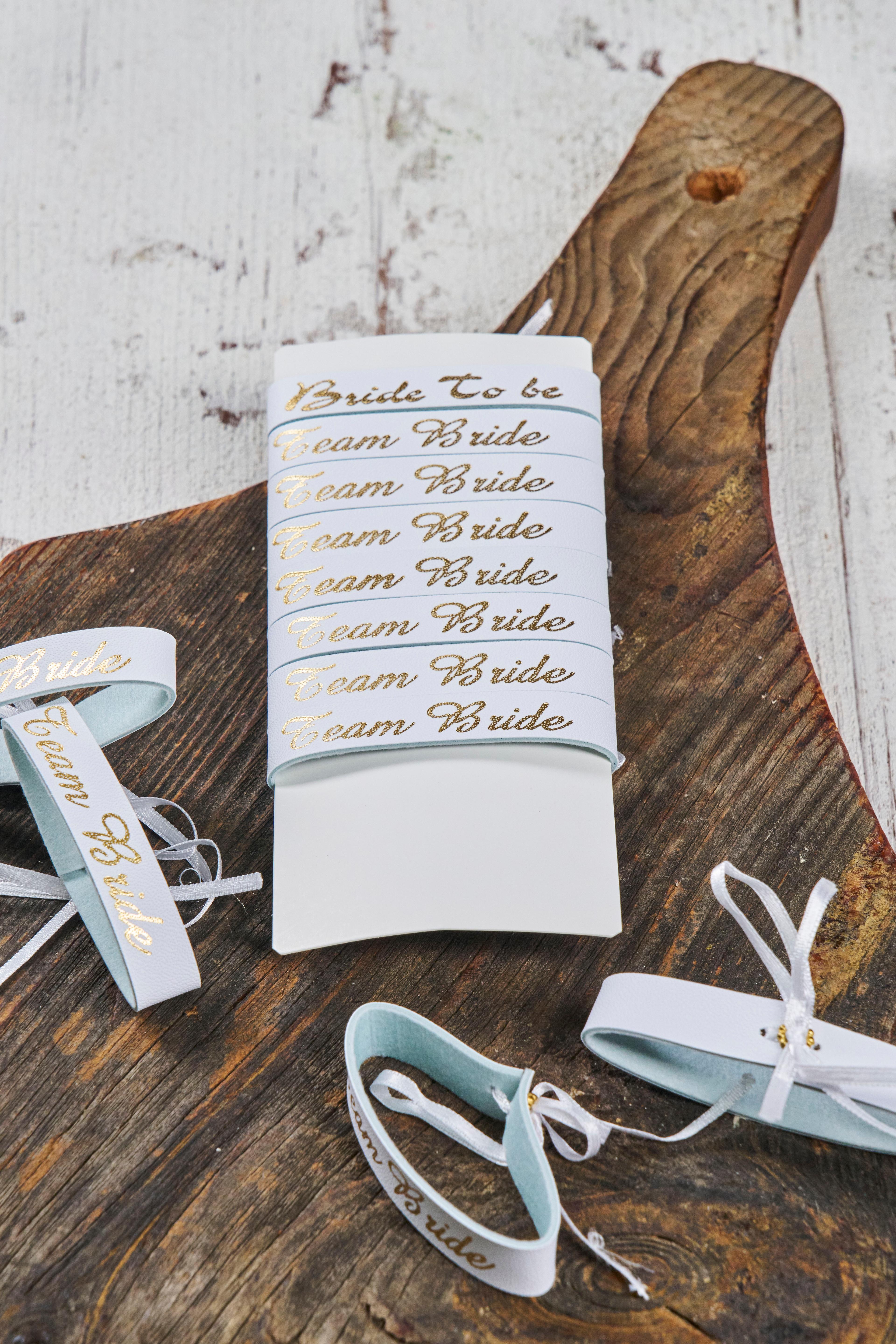 12 Adet "Team Bride" Bileklik
