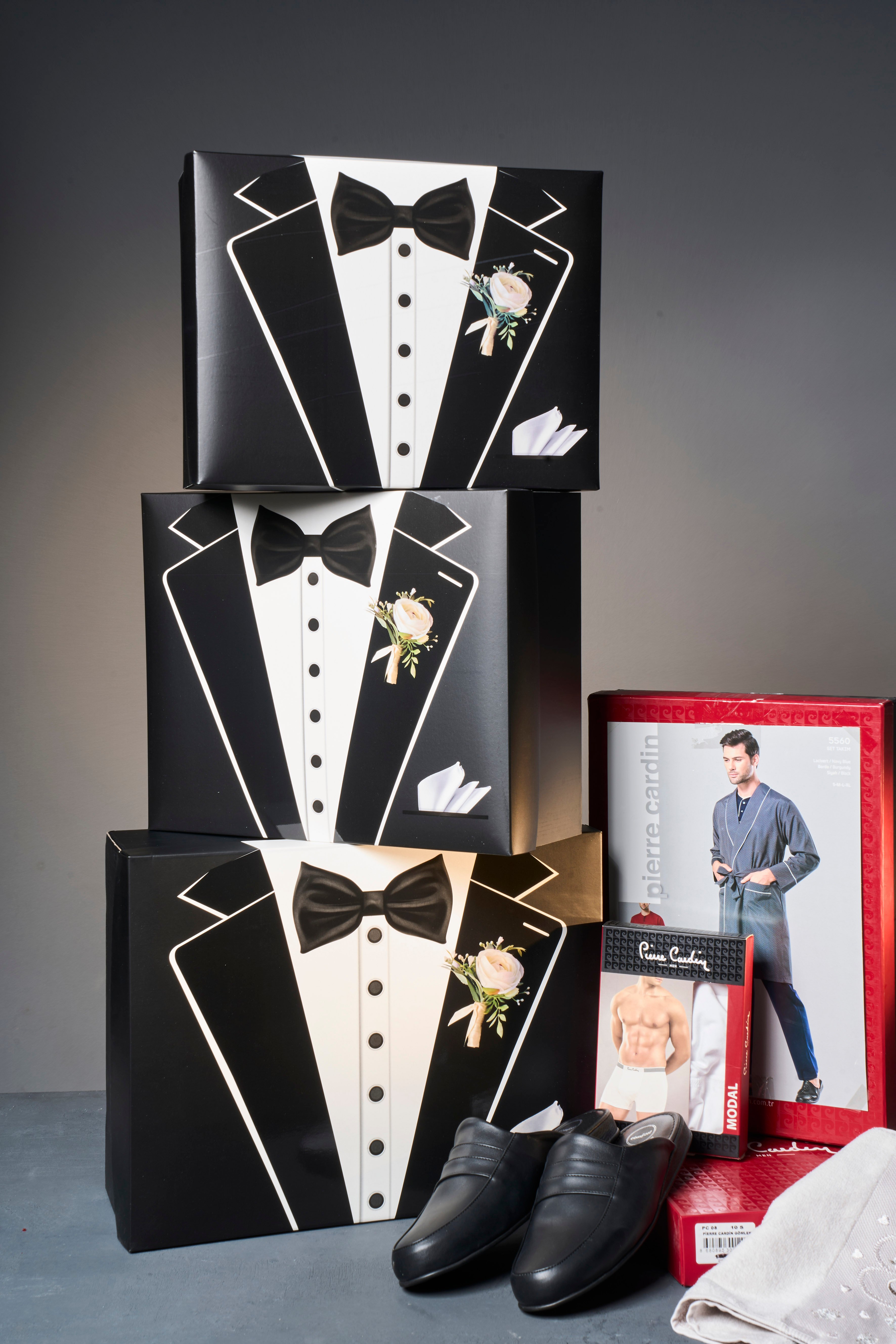 Smokin Desenli 3'Lü Damat Kutusu - Orta Boy