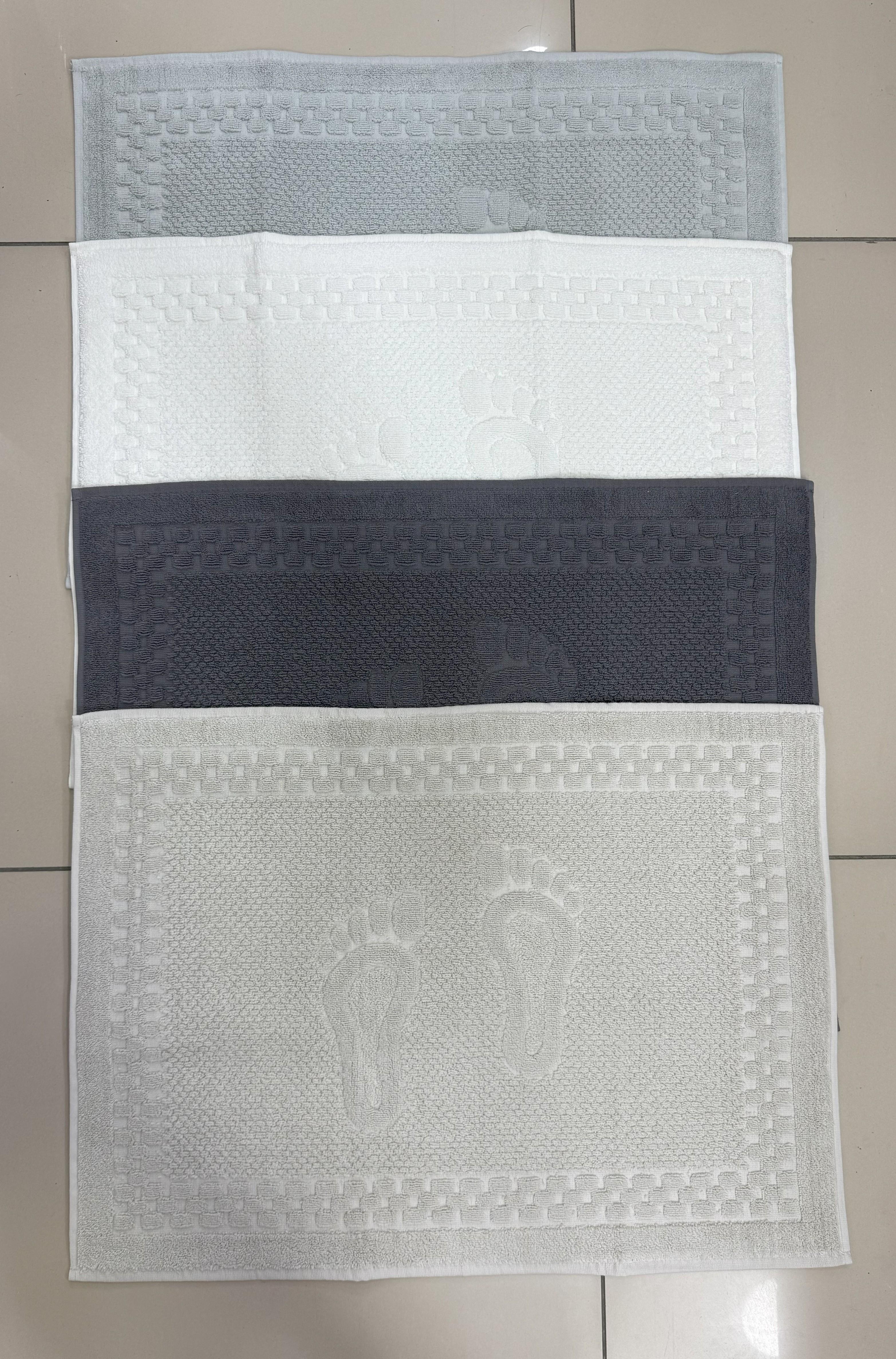 Kareli Ayak Havlusu (50x70 cm) %100 Pamuk
