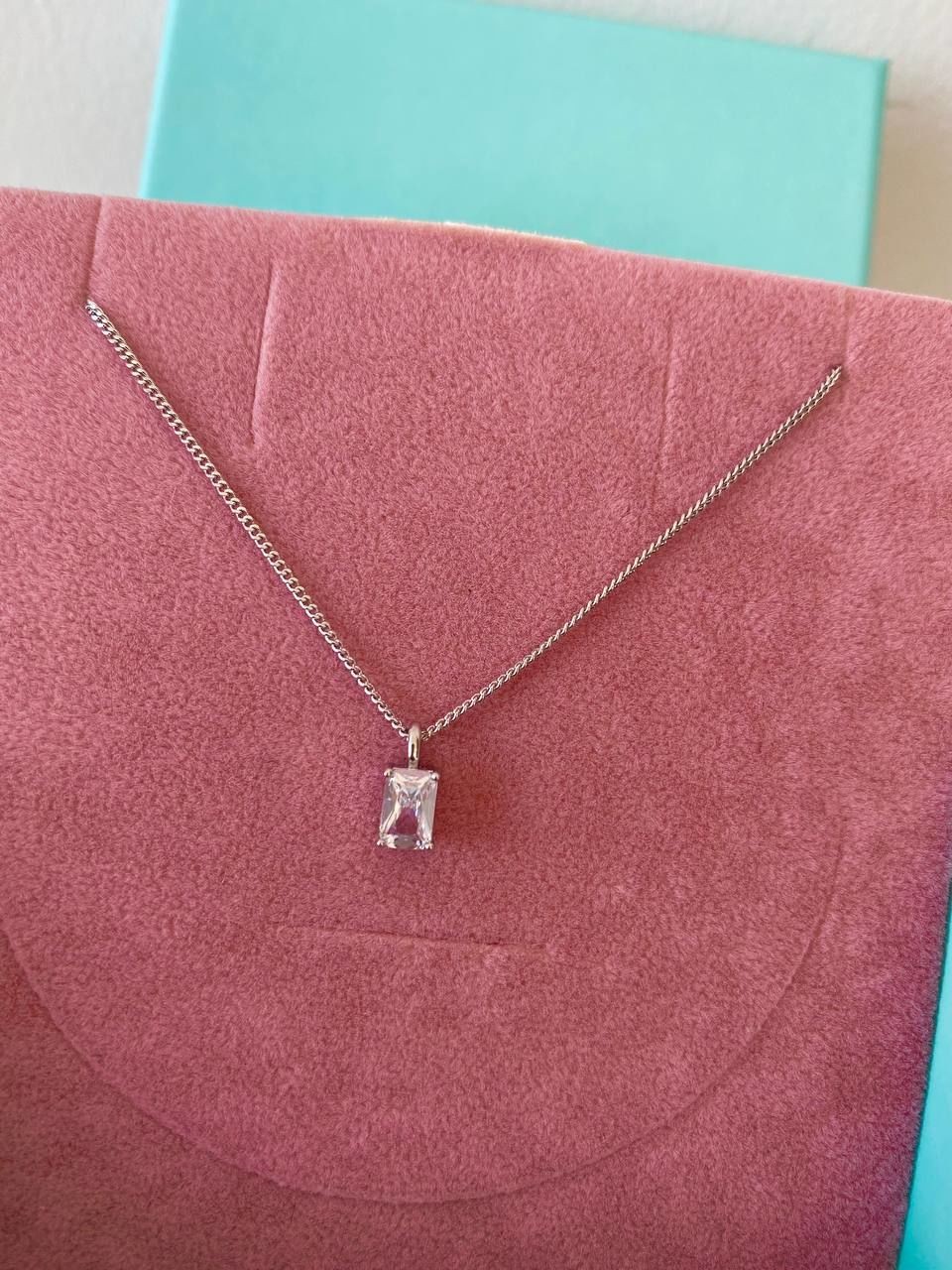 Vip Çelik Platin Renk Zirkon Baget Taş Antialerjik Kolye Uzunluk 43 cm. Taş Genişlik 5 mm.