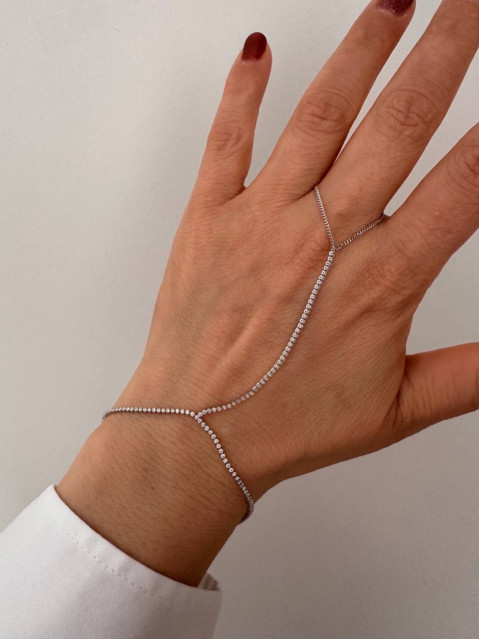 Gümüş Renk Zirkon Taşlı Rodyum Kaplama Su Yolu Şahmeran Bileklik